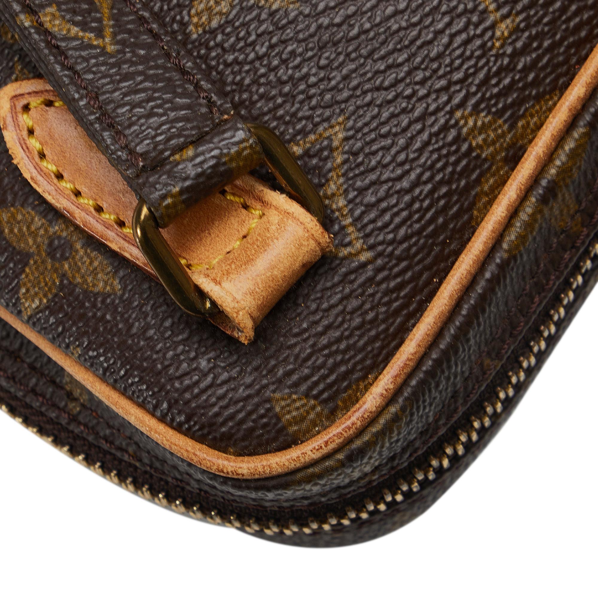 Louis Vuitton Monogram Pochette Marly Bandouliere (SHG-2PYdoK)