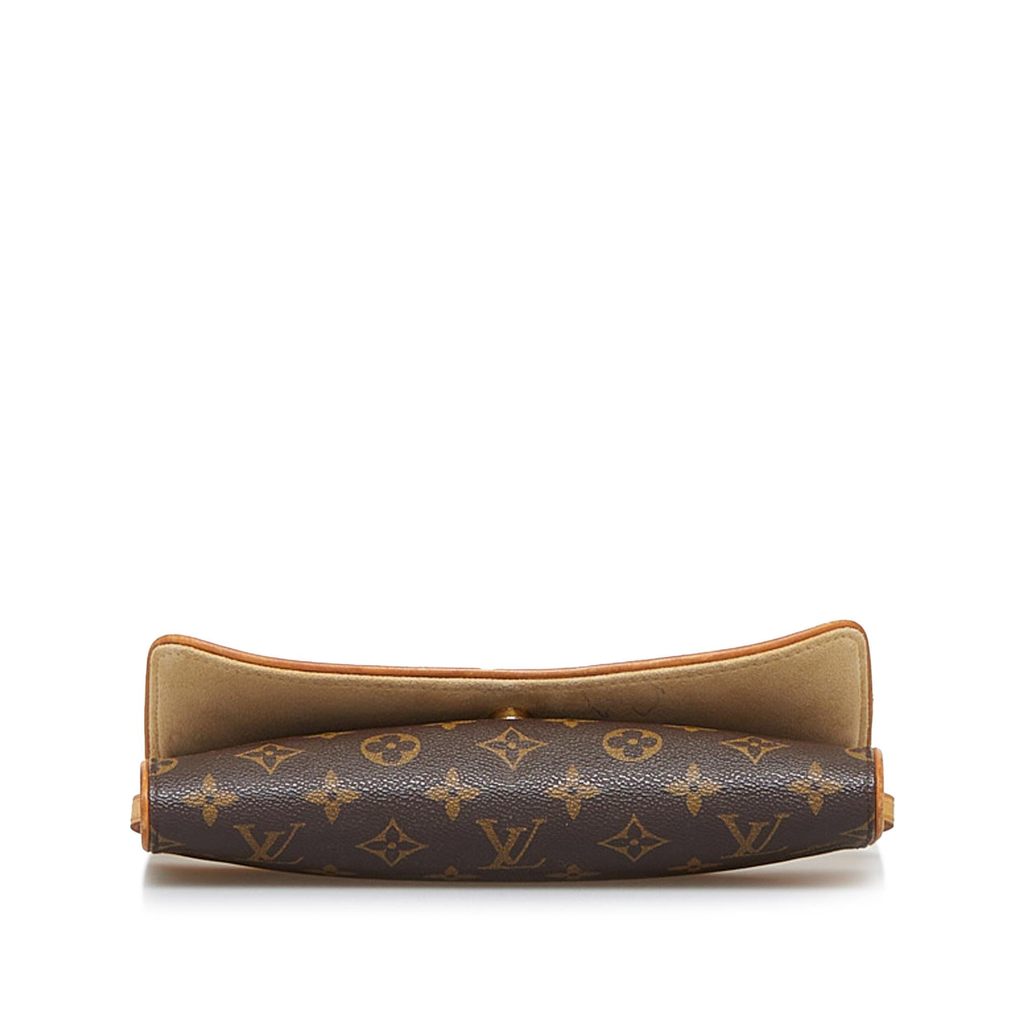 Louis Vuitton Monogram Pochette Twin GM (SHG-NWMYBw)