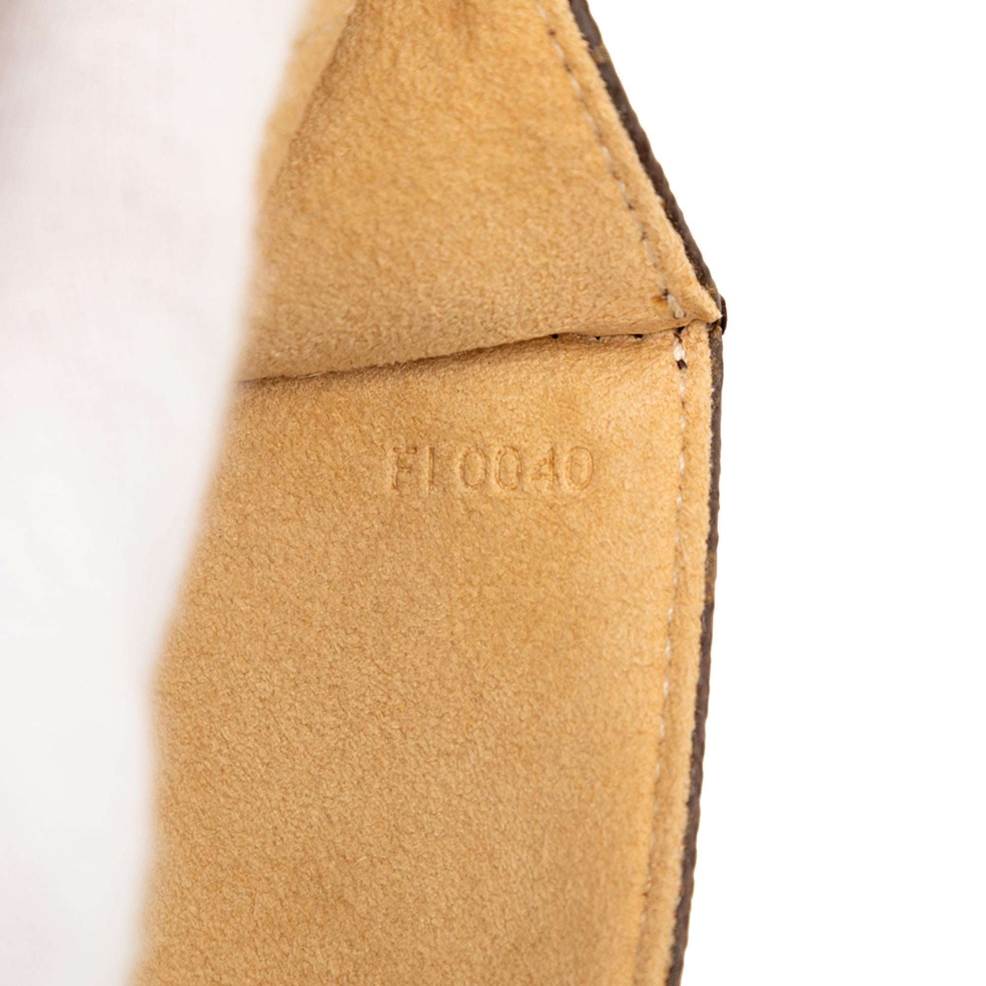 Louis Vuitton Monogram Pochette Twin GM