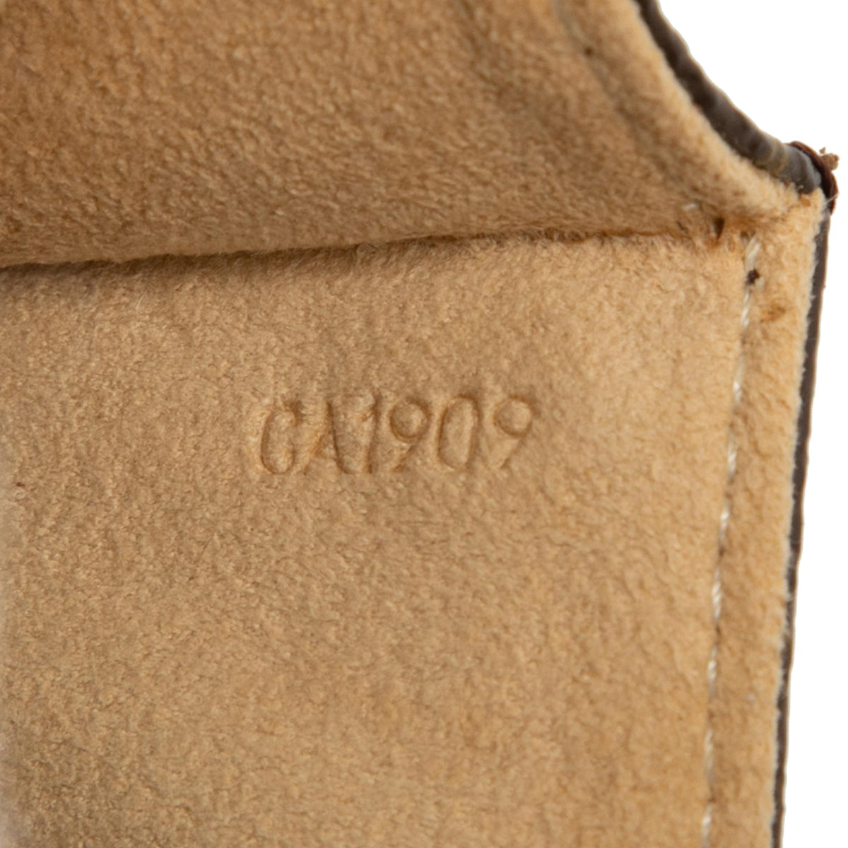 Louis Vuitton Monogram Pochette Twin GM
