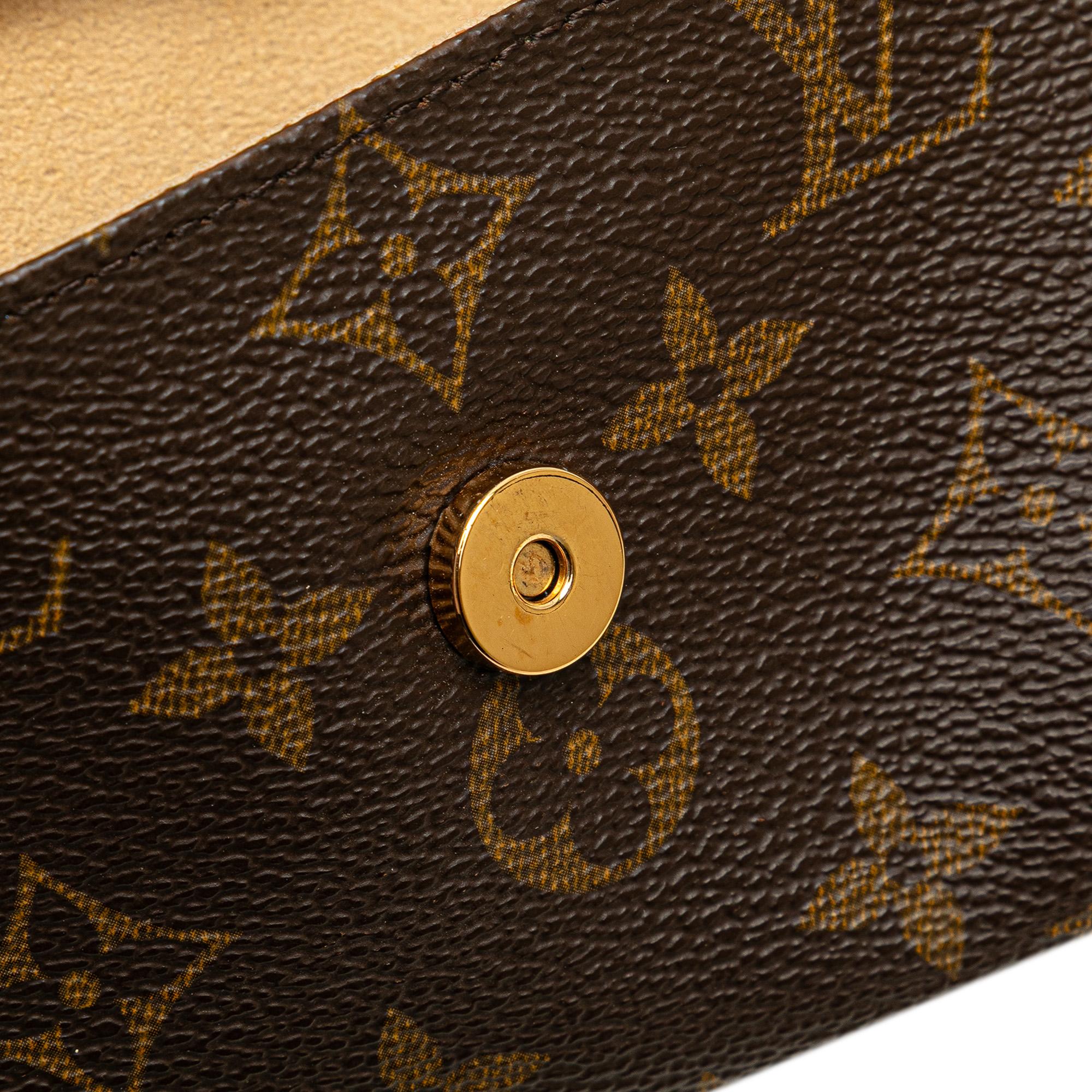 Louis Vuitton Monogram Pochette Twin PM