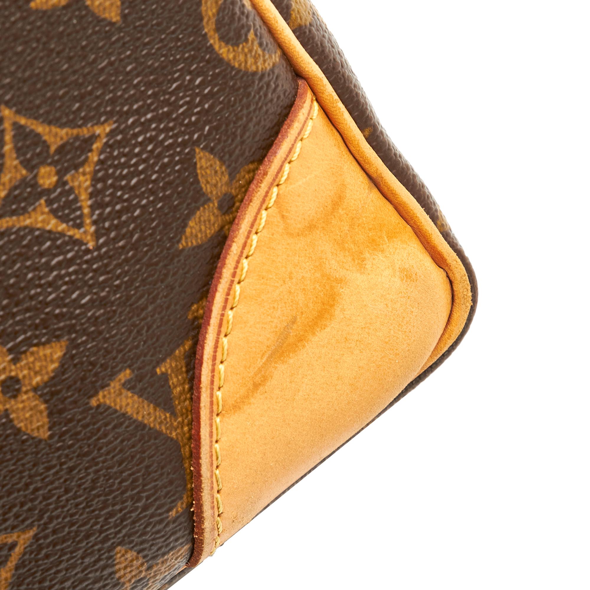 Louis Vuitton Monogram Porte Documents Voyage (SHG-TnXgZQ)