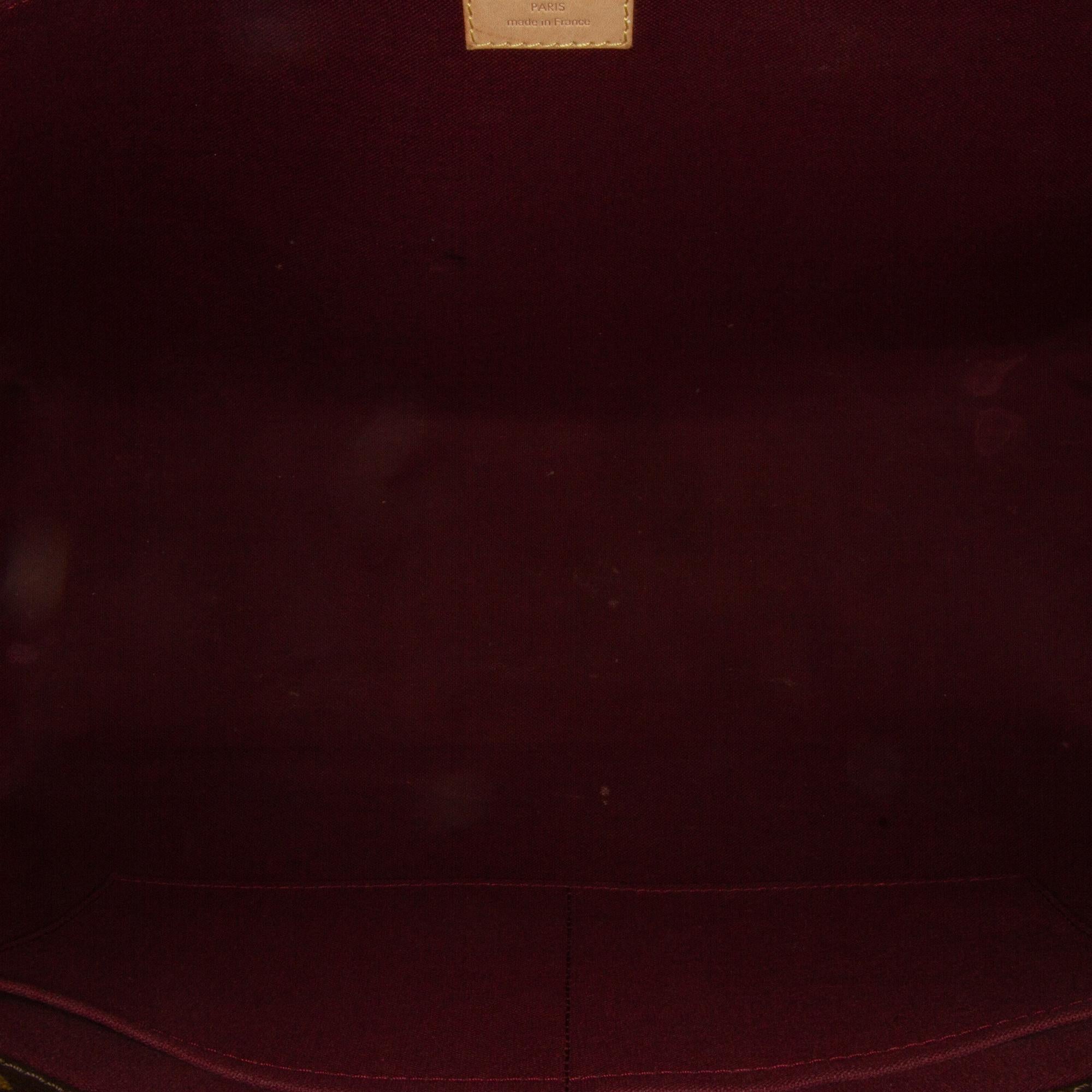 Louis Vuitton Monogram Raspail GM (SHG-GRZg1g)