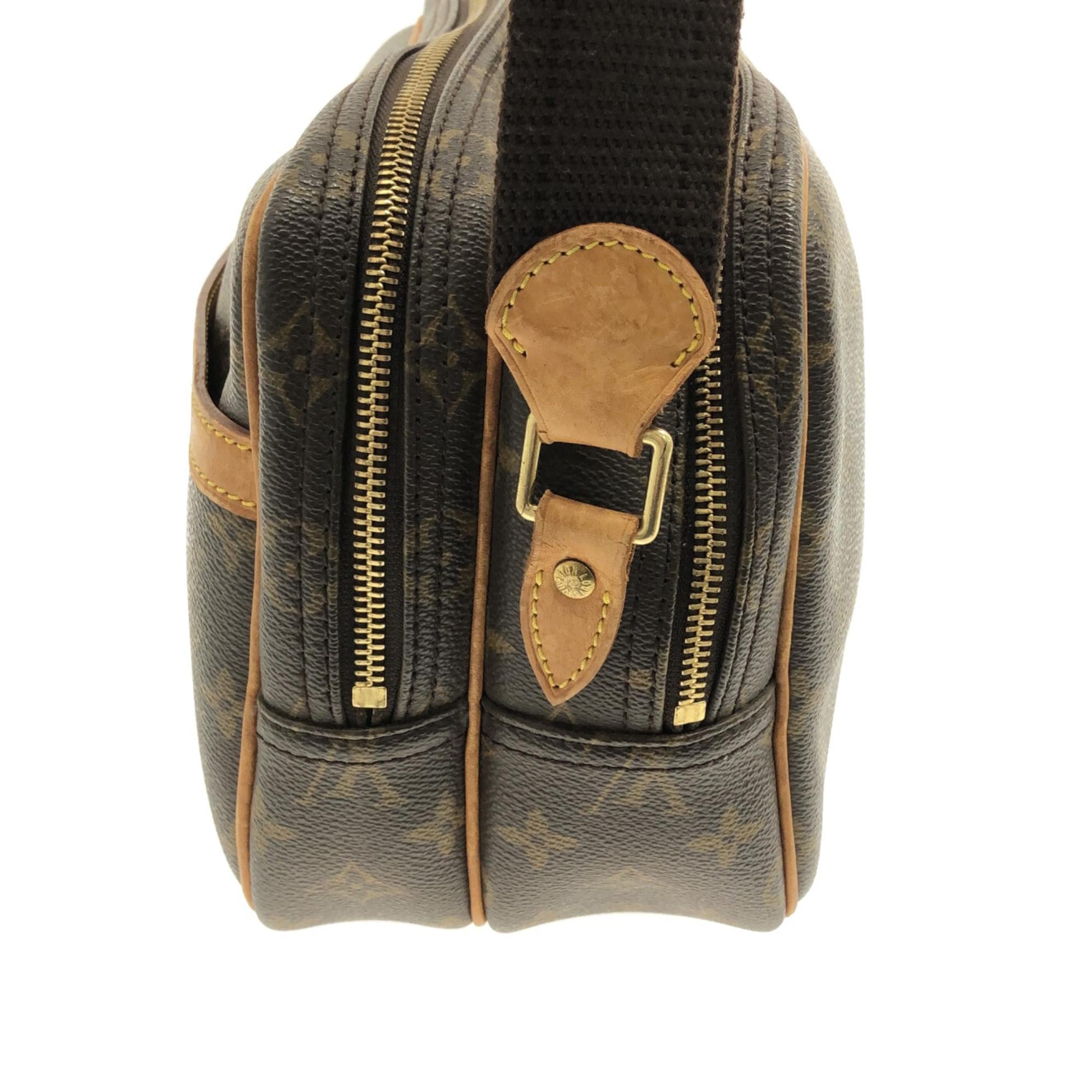 Louis Vuitton Monogram Reporter PM (SHG-hdYlLA)