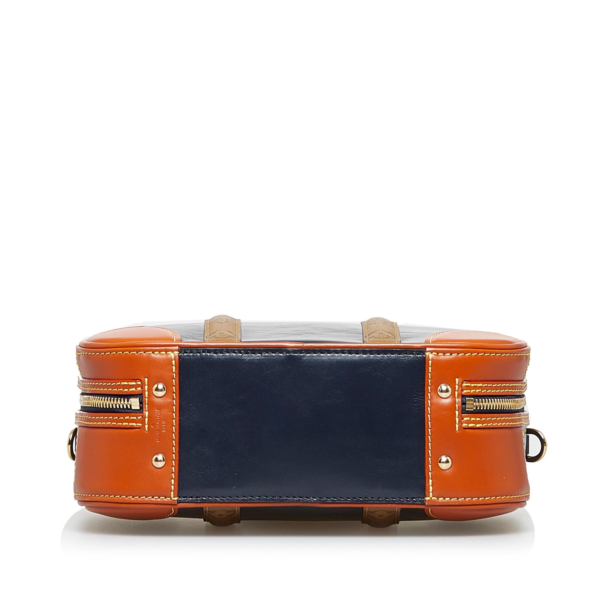 Louis Vuitton Monogram Reverse Valisette PM (SHG-br68GF)