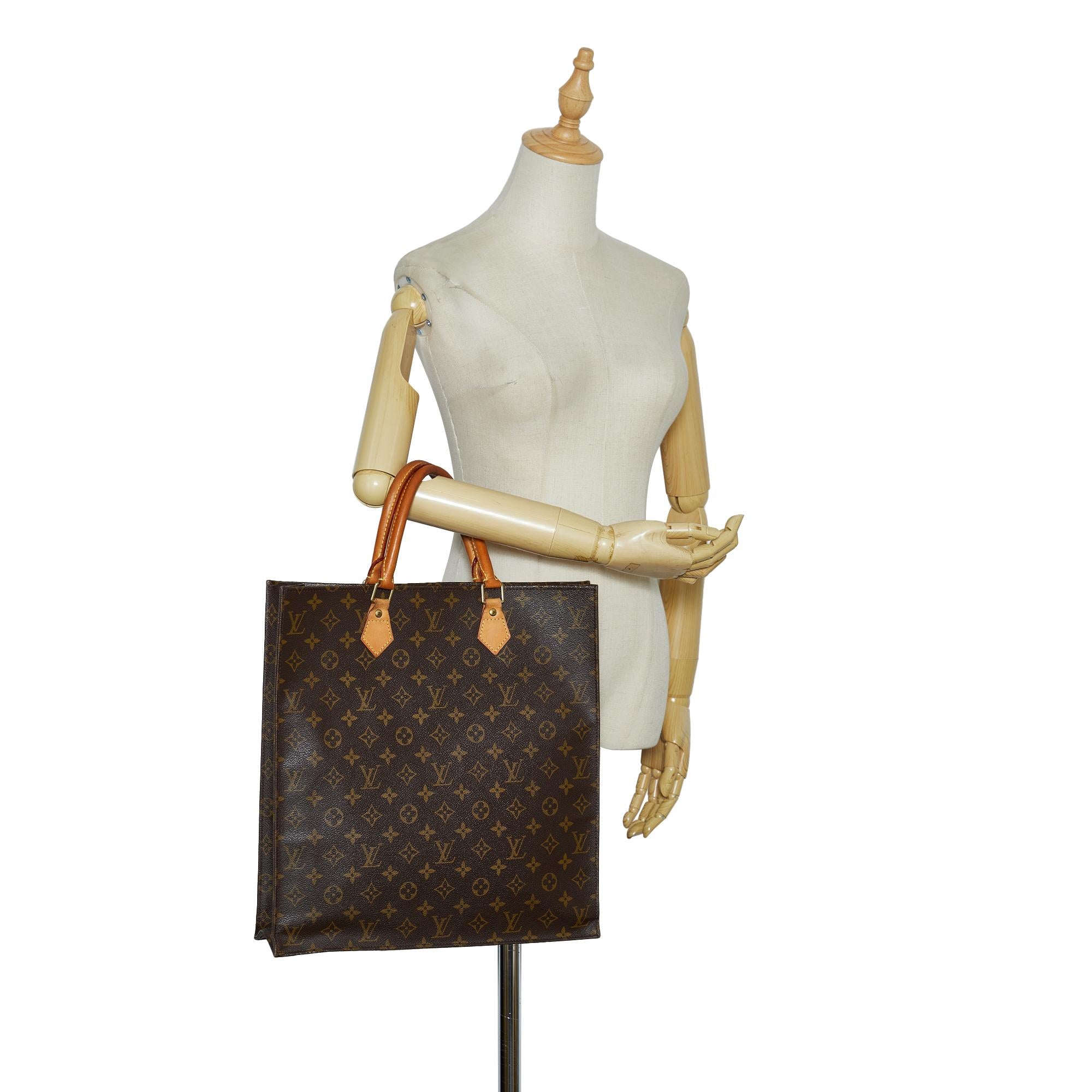 Louis Vuitton Monogram Sac Plat (SHG-HdV4ps)