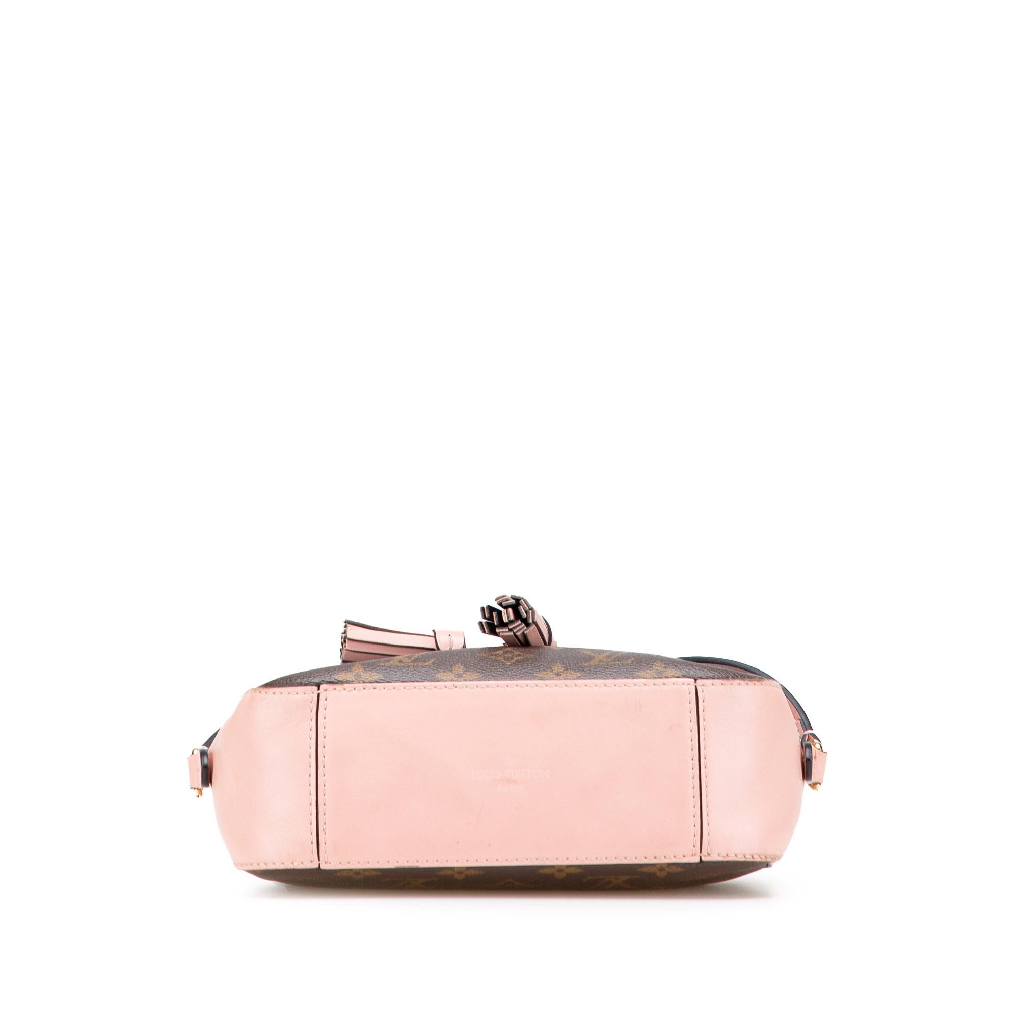 Louis Vuitton Monogram Saintonge