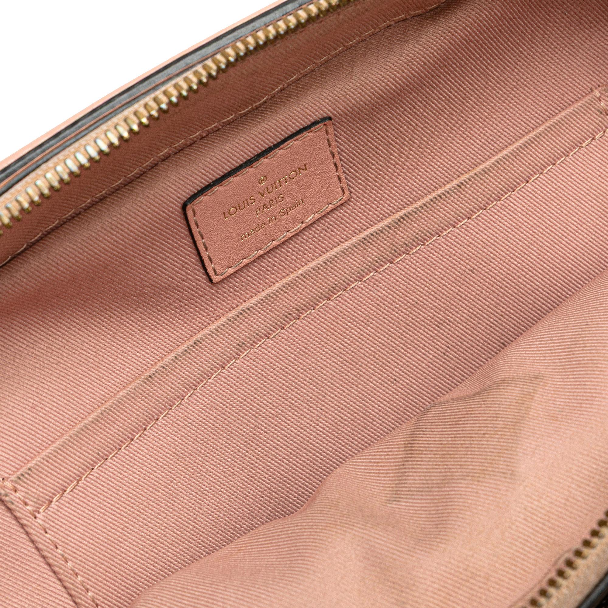 Louis Vuitton Monogram Saintonge