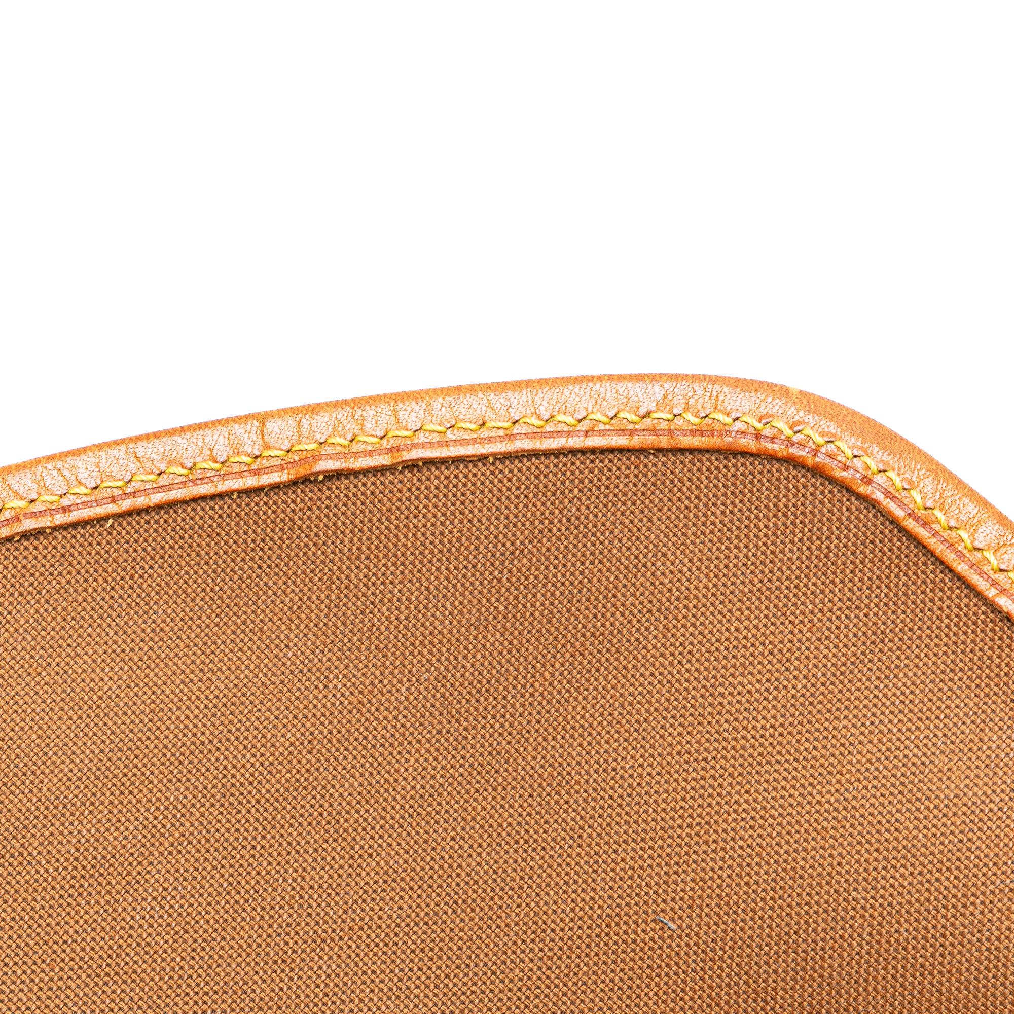 Louis Vuitton Monogram Saumur 25