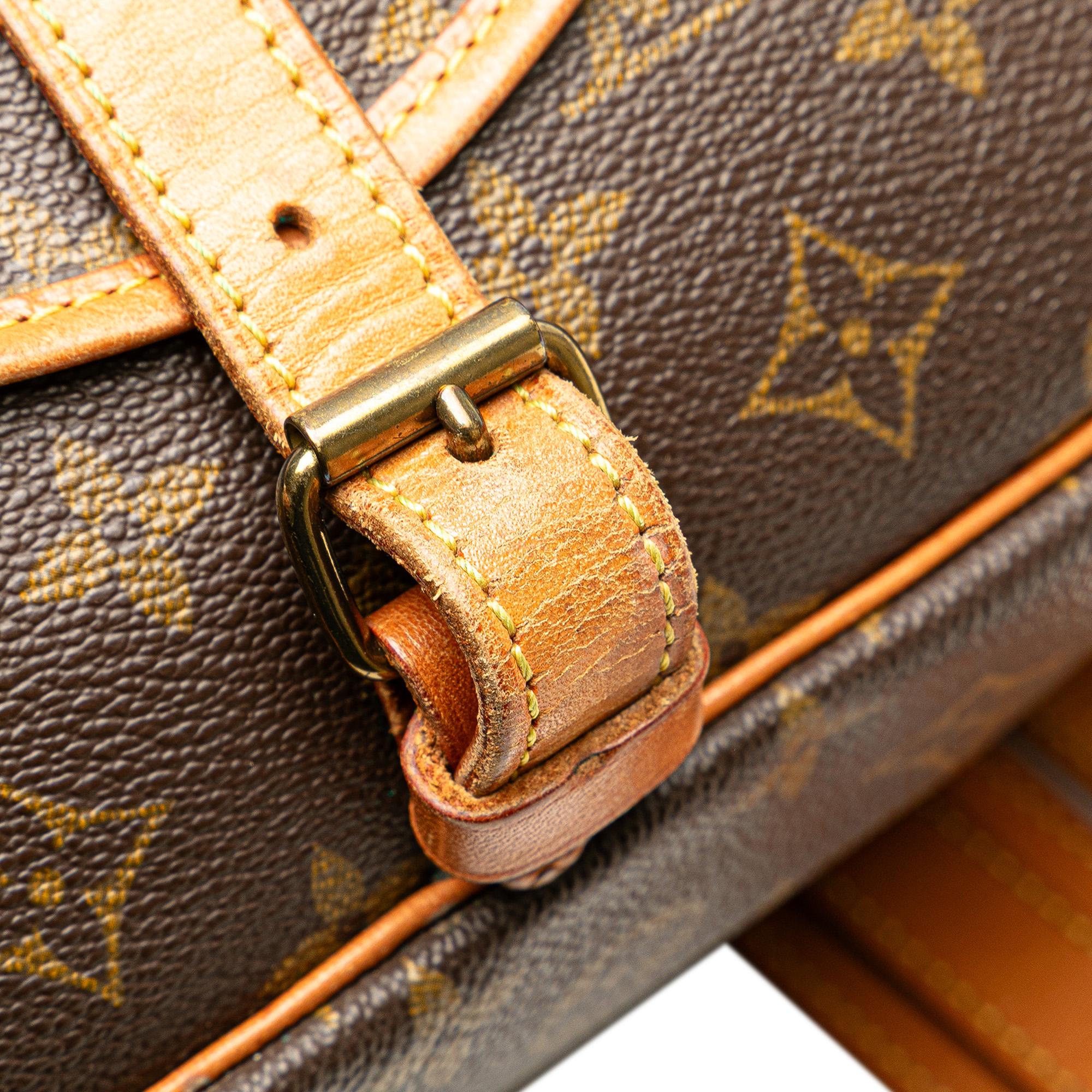 Louis Vuitton Monogram Saumur 25