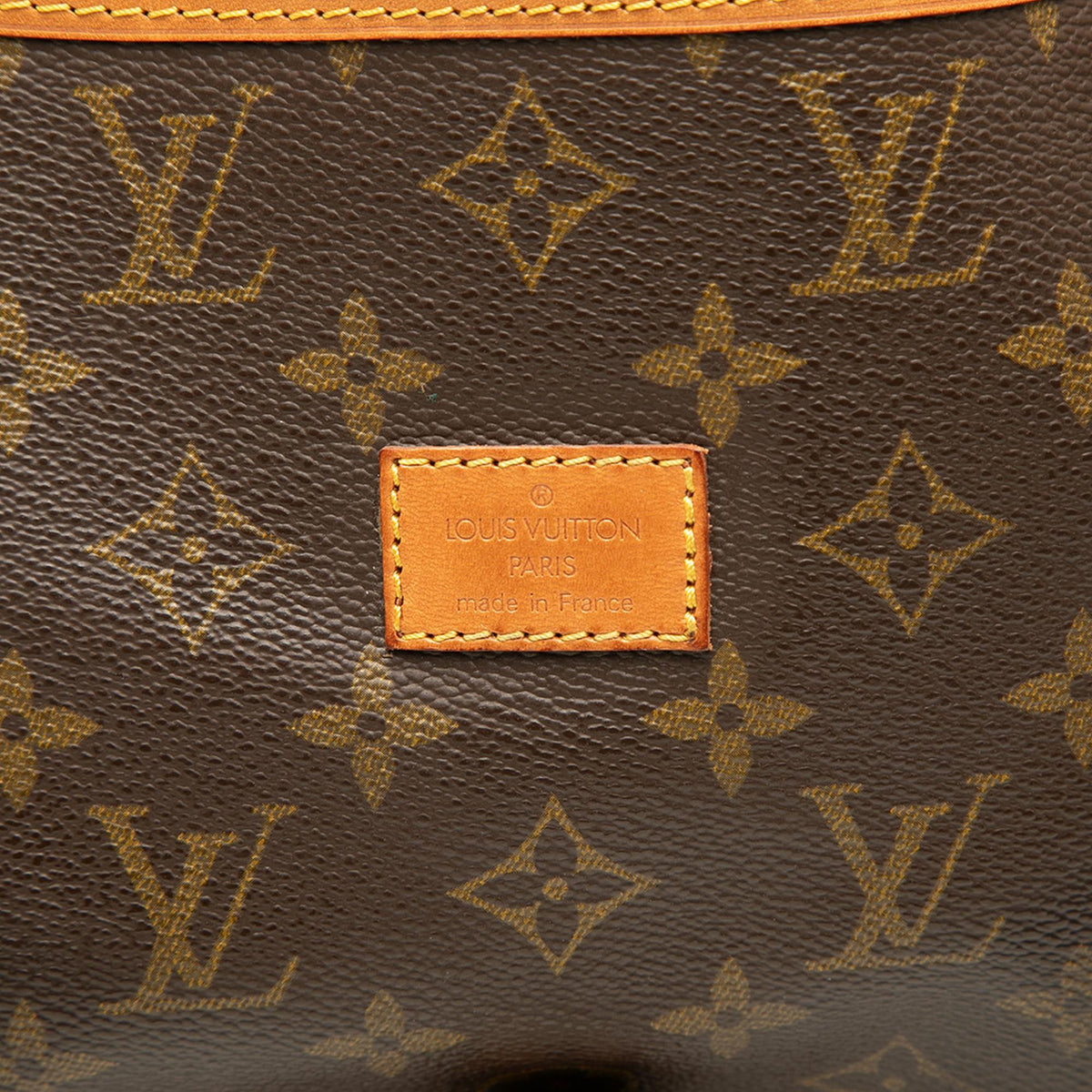 Louis Vuitton Monogram Saumur 25