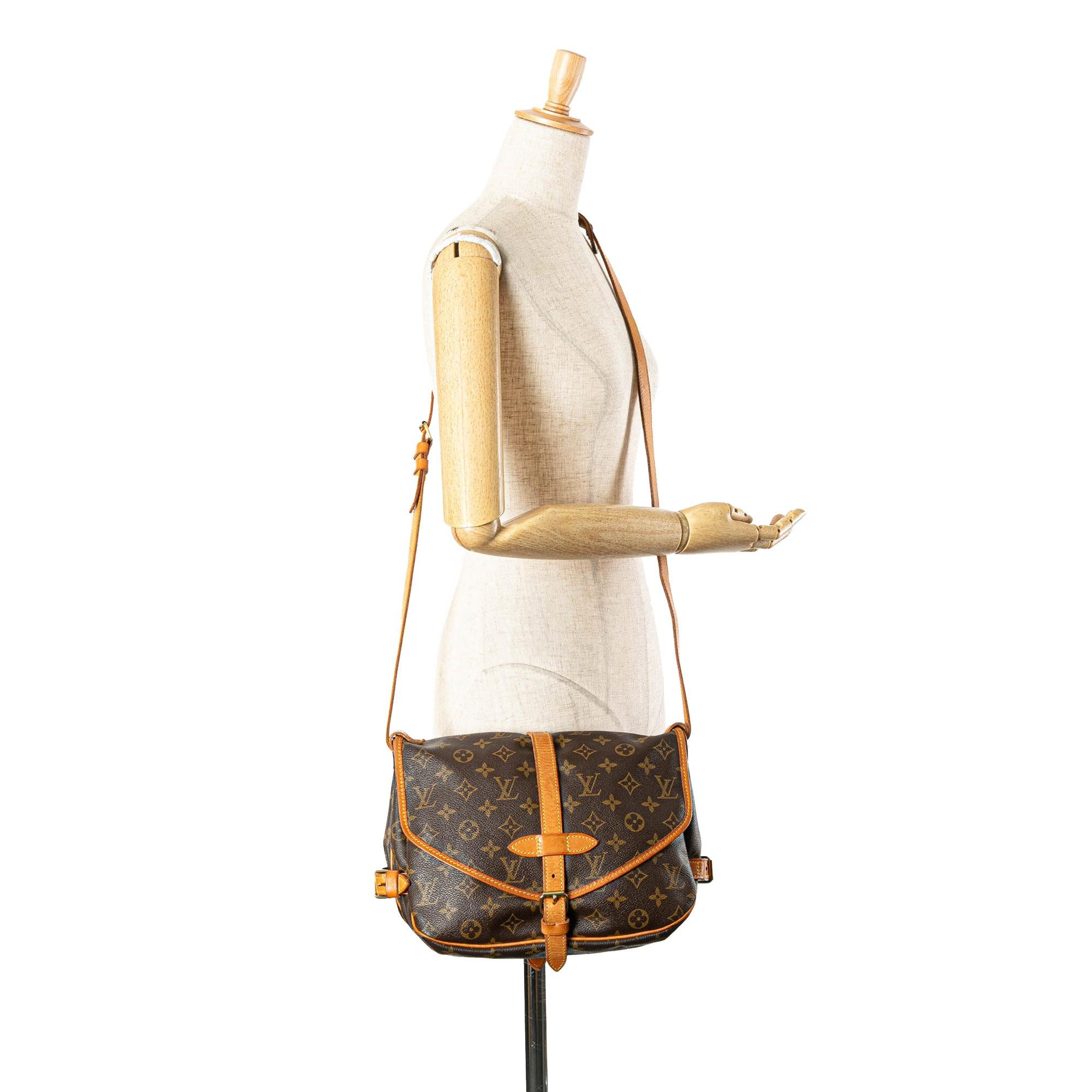 Louis Vuitton Monogram Saumur 30