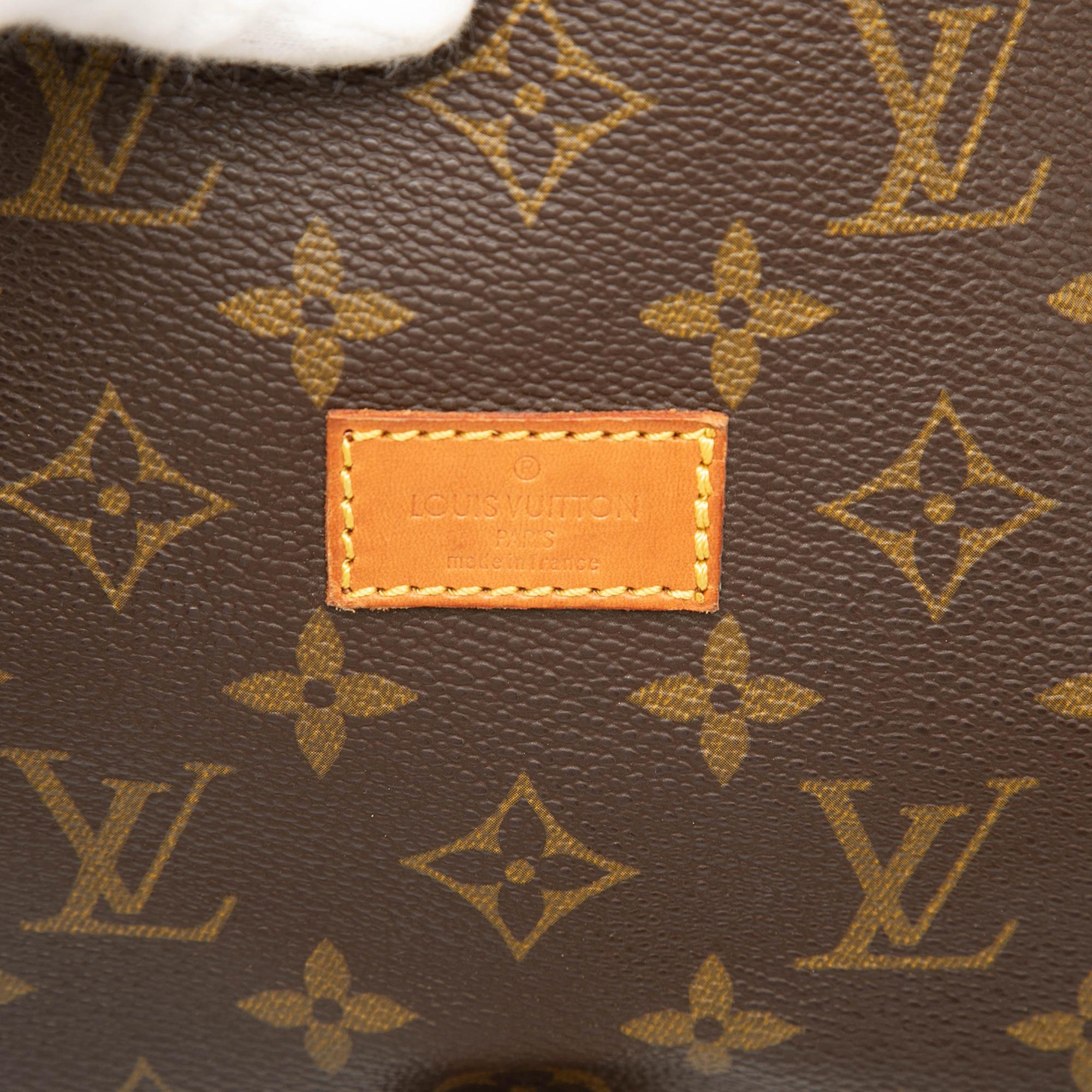 Louis Vuitton Monogram Saumur 30
