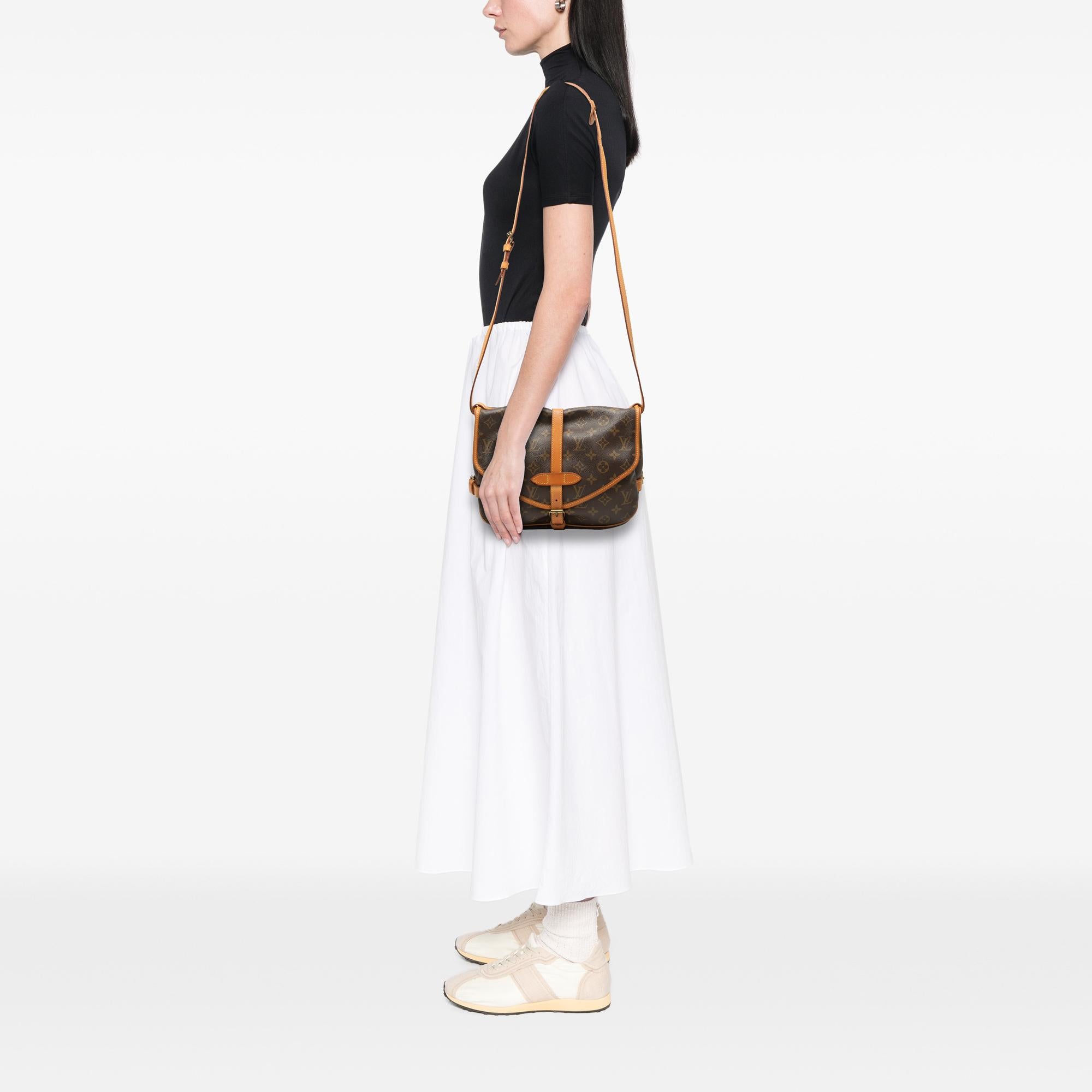 Louis Vuitton Monogram Saumur 30