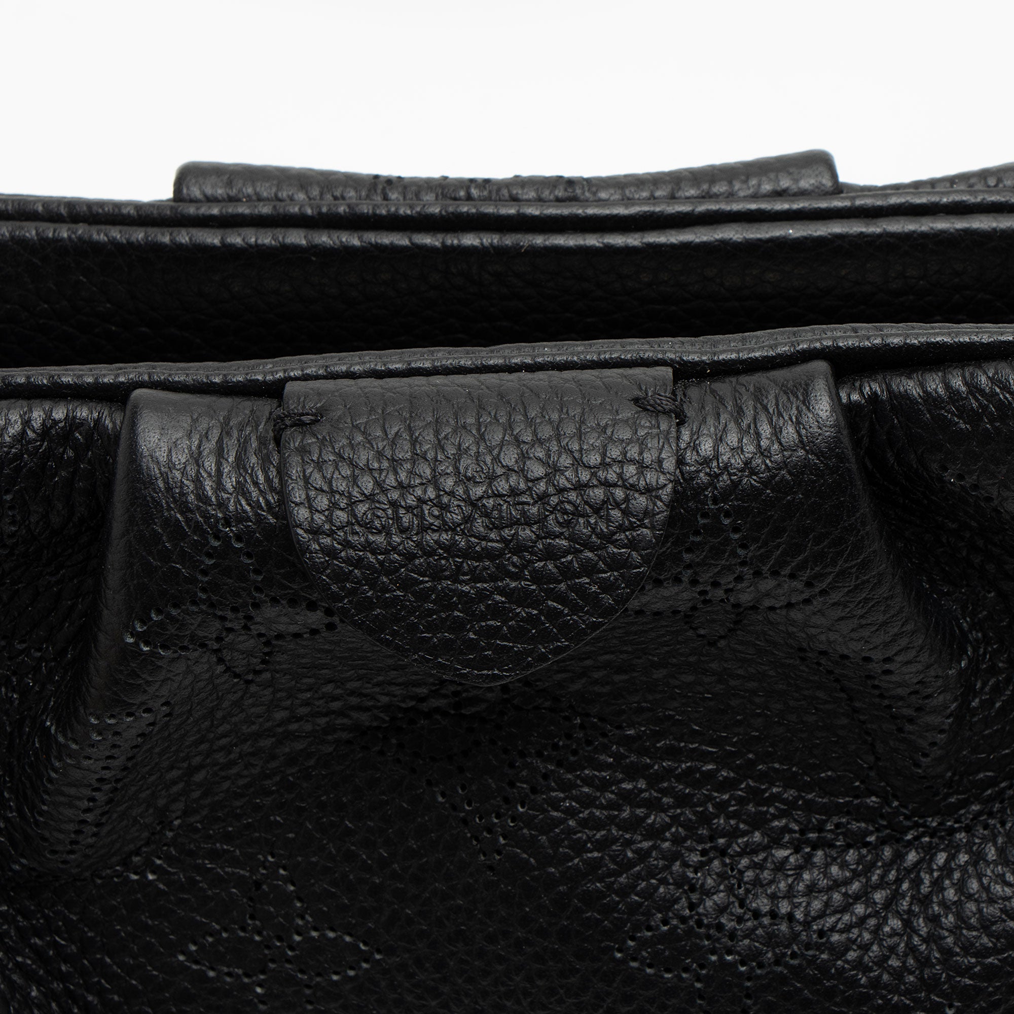 Louis Vuitton Mahina Leather Scala Mini Pouch