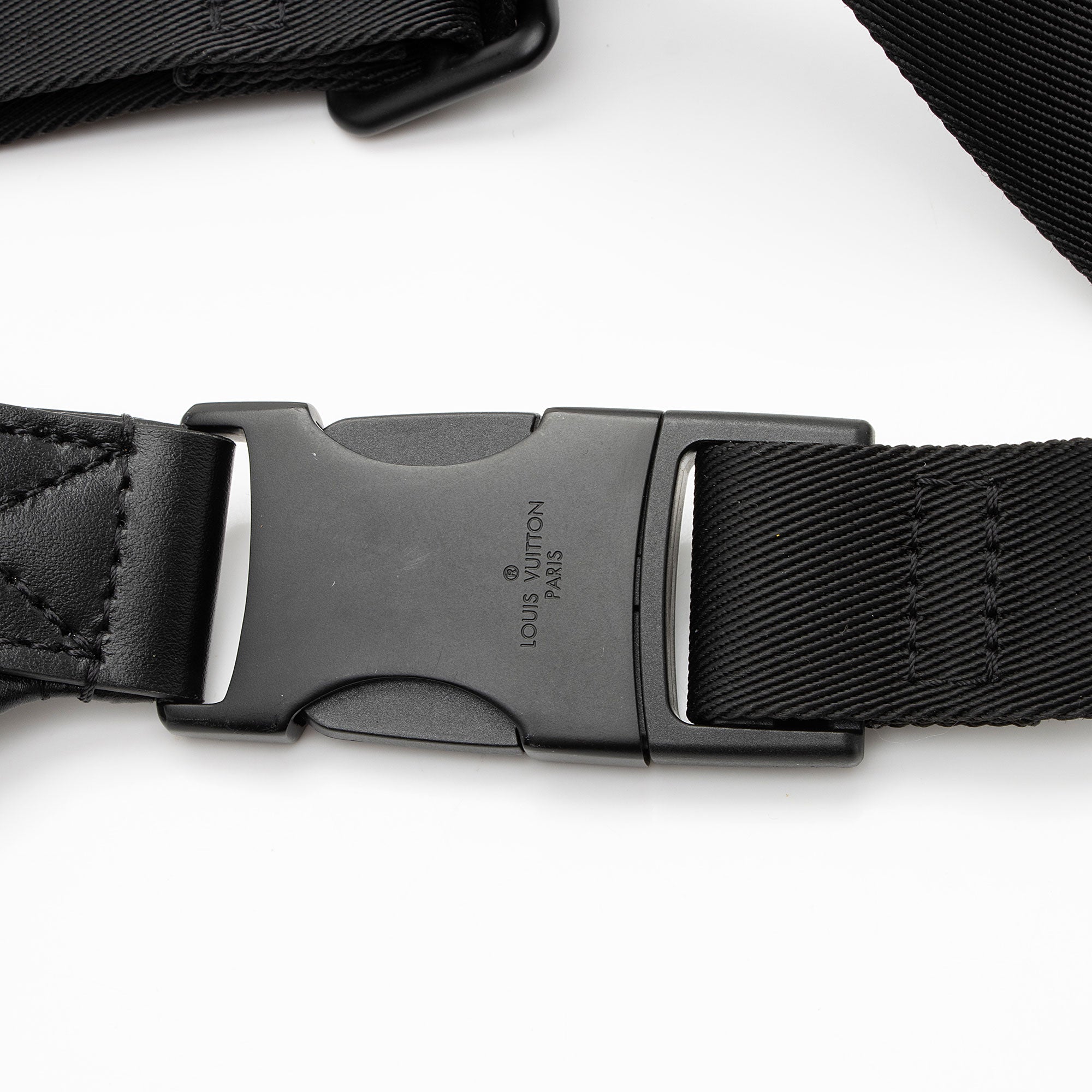 Louis Vuitton Monogram Shadow Discovery Bumbag