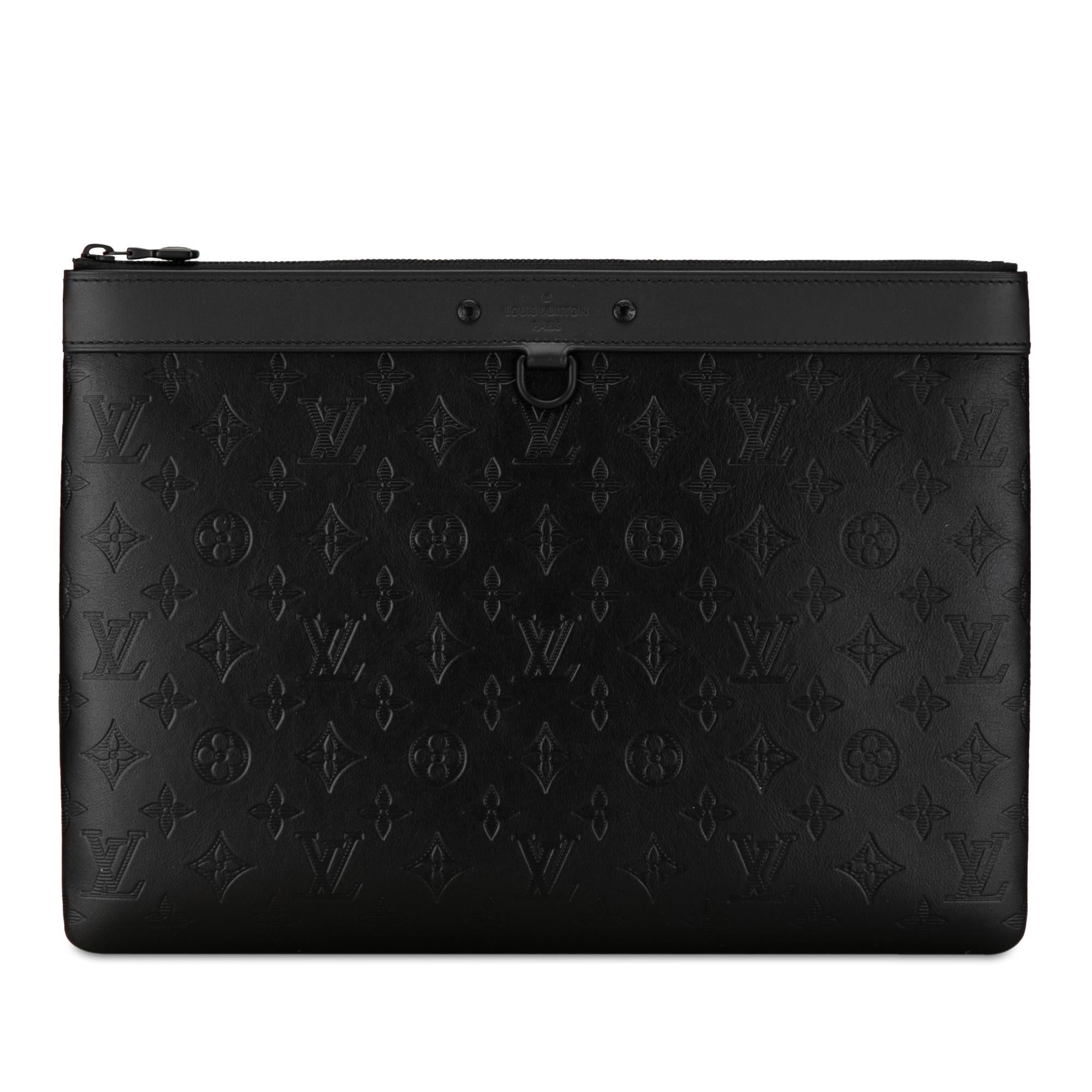 Louis Vuitton Monogram Shadow Discovery Pochette (SHG-pygLuW)