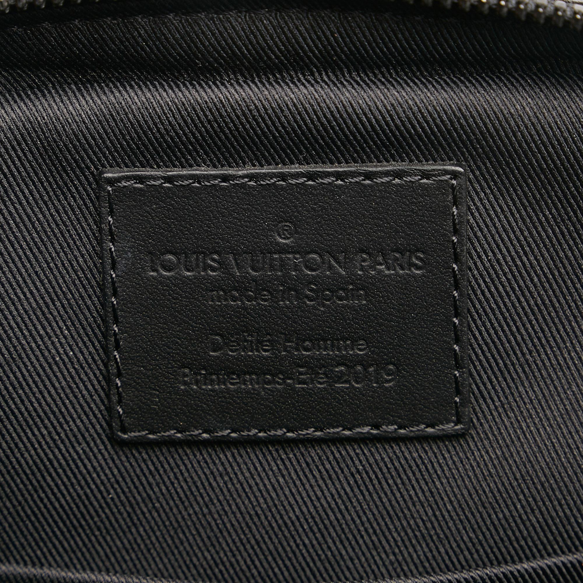 Louis Vuitton Monogram Solar Ray Utility Side Bag (SHG-36556)