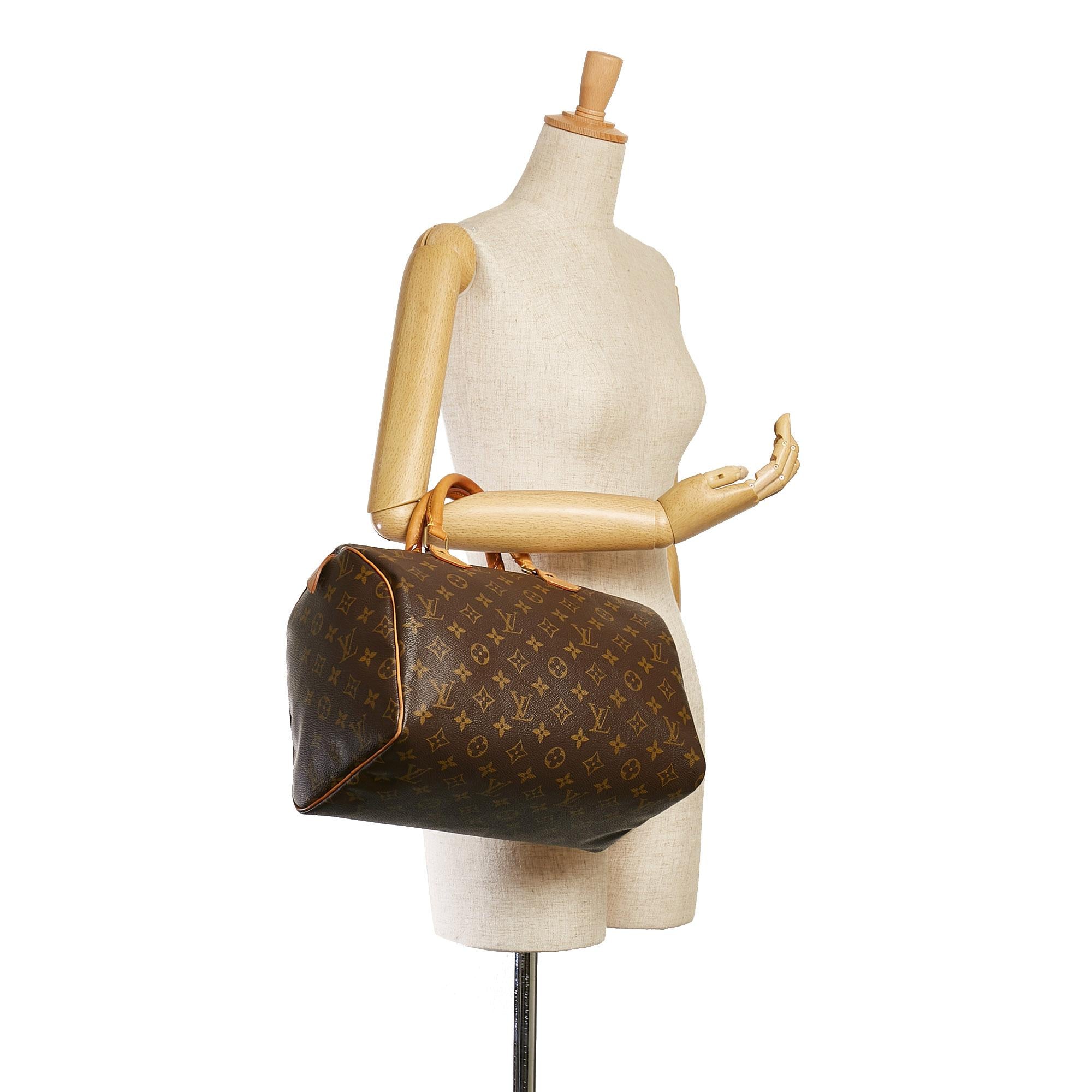 Louis Vuitton Monogram Speedy 30 (SHG-36767)