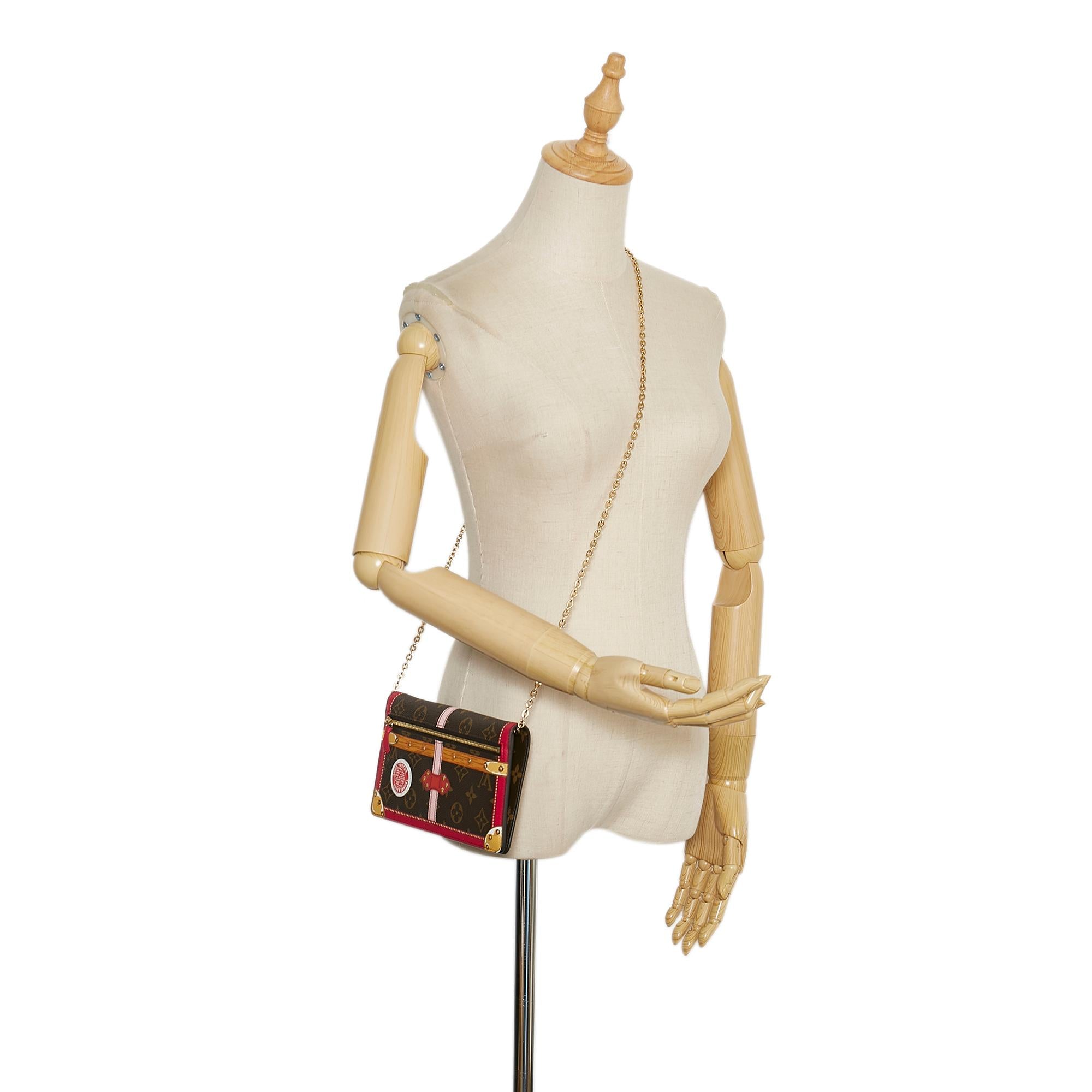 Louis Vuitton Monogram Summer Trunks Pochette (SHG-37673)