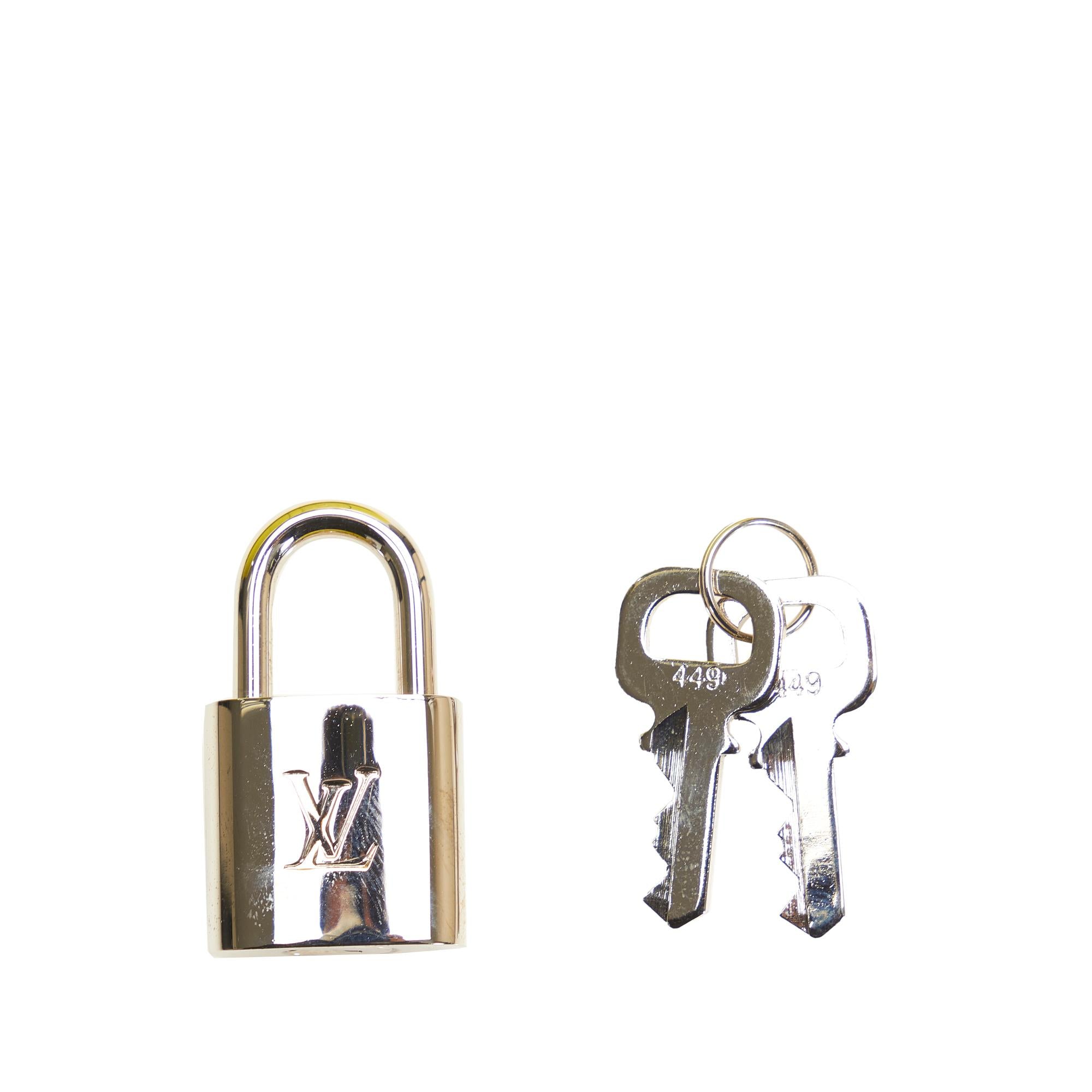 Louis Vuitton Monogram Taiga Keepall Bandouliere 50 (SHG-nJzo9p)