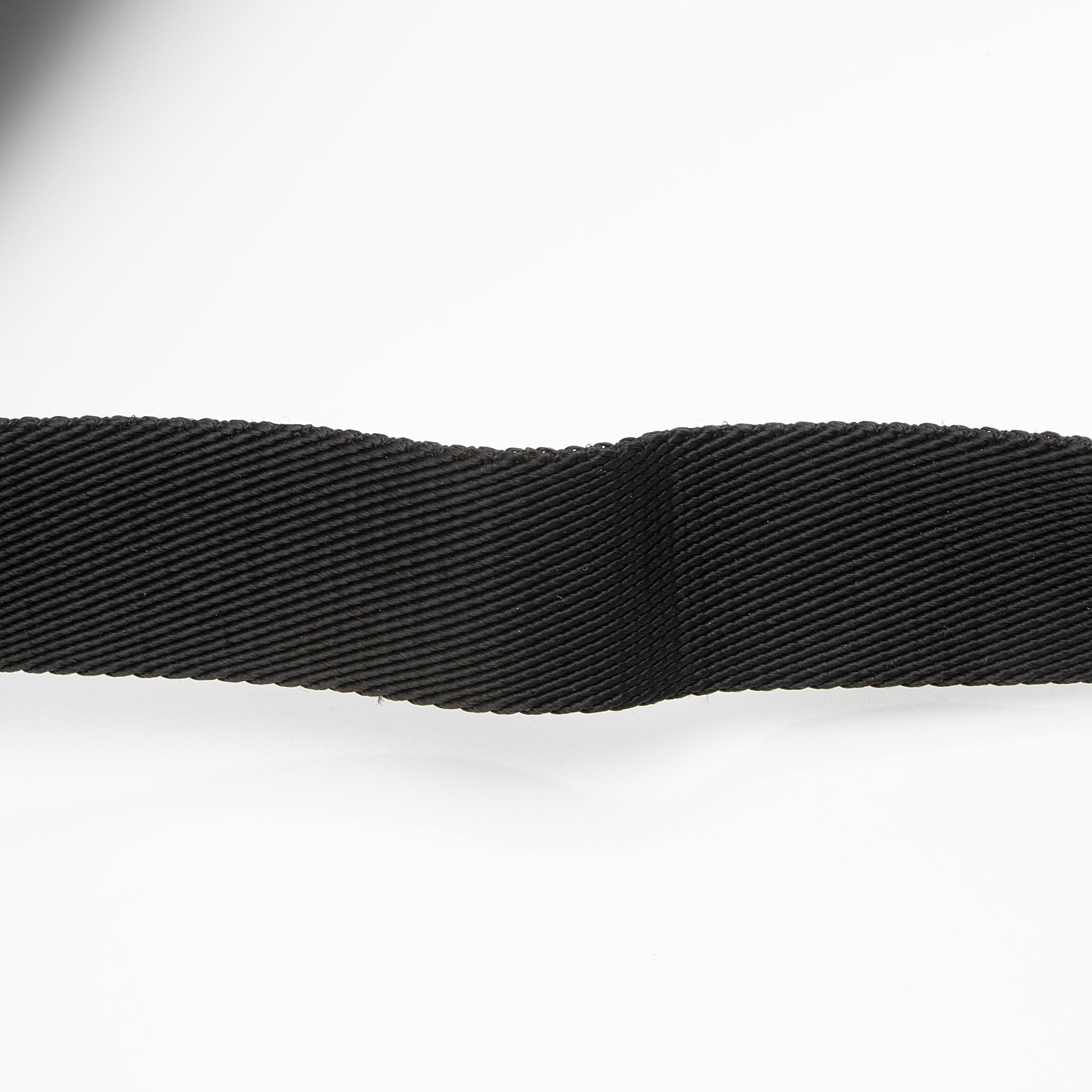 Louis Vuitton Monogram Taiga Outdoor Belt Bag (SHF-aood3t)