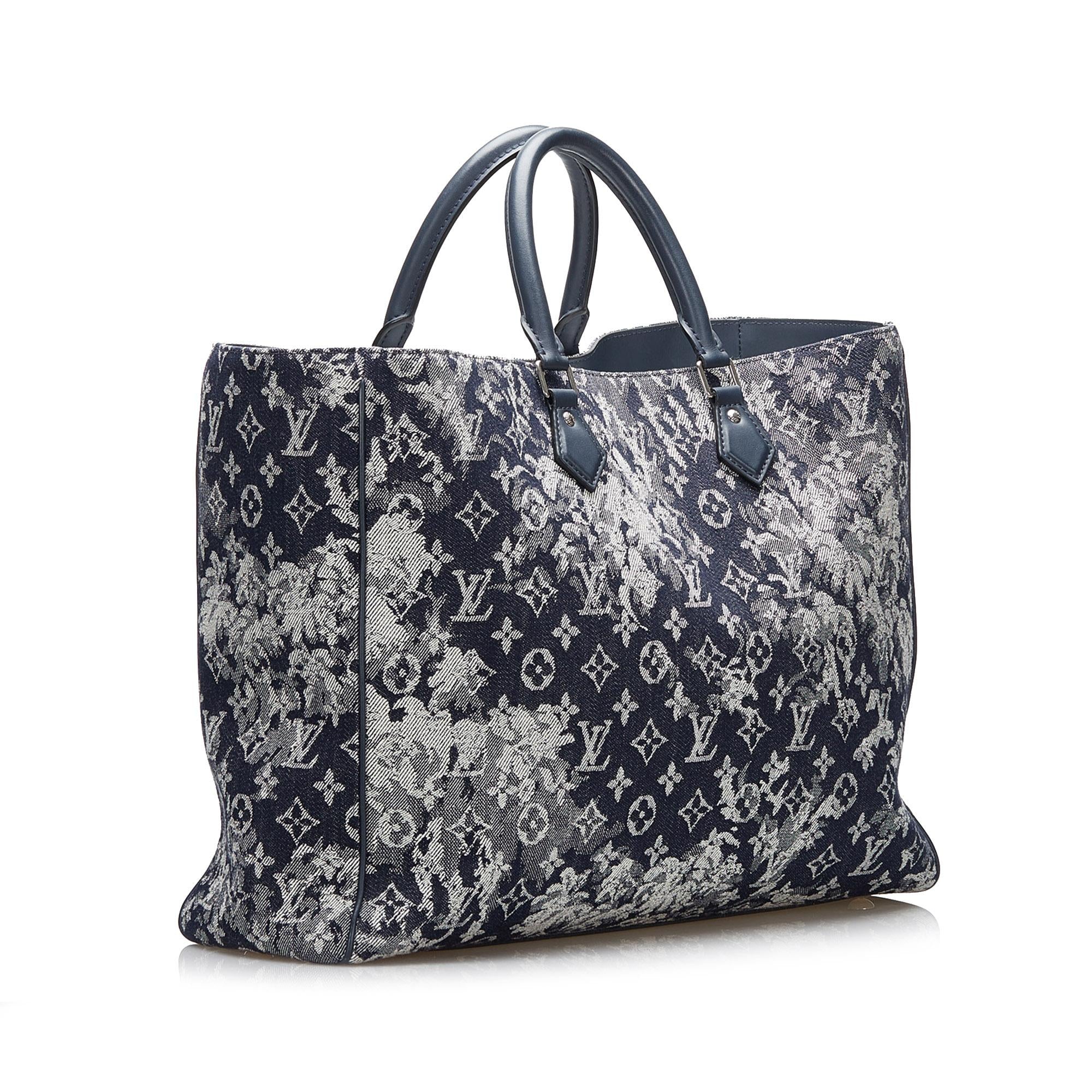 Louis Vuitton Monogram Tapestry Grand Sac (SHG-ggcKej)