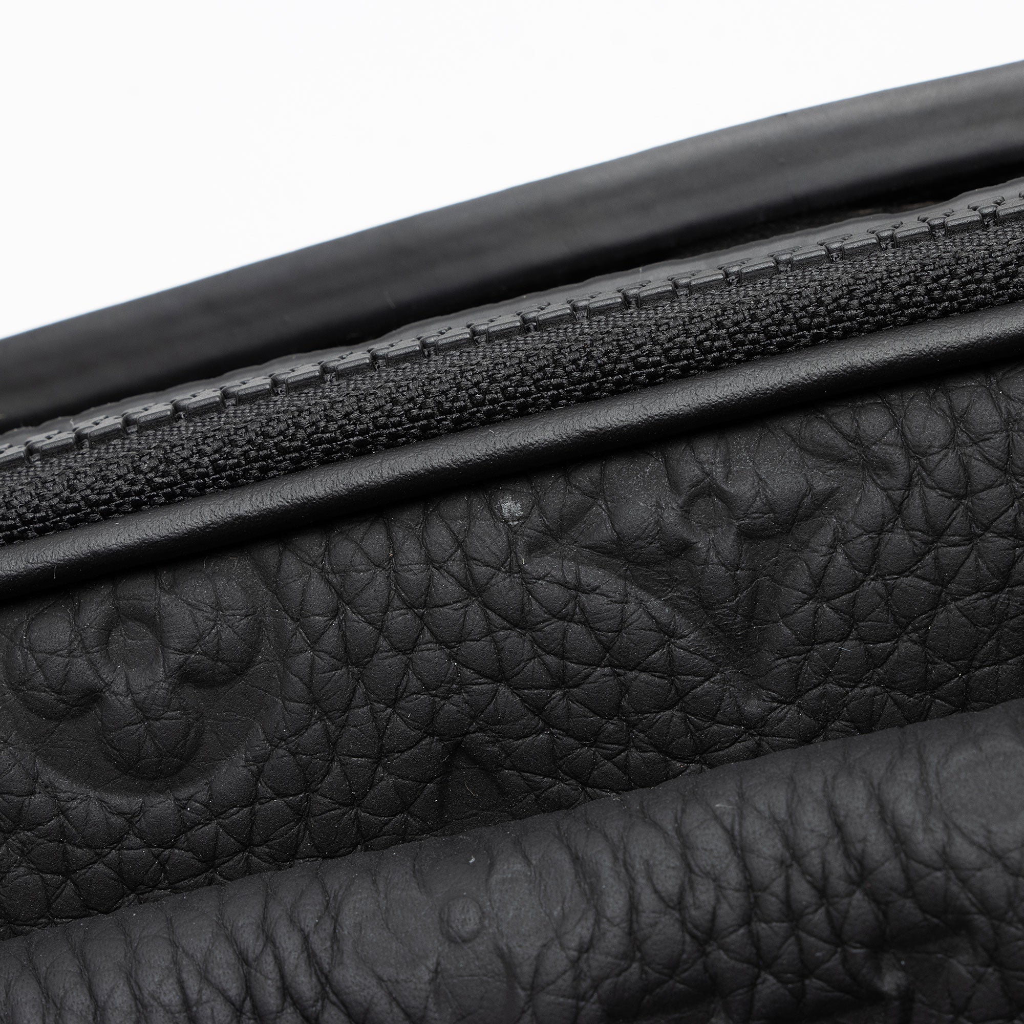 Louis Vuitton Monogram Taurillon Leather S Lock Messenger Bag (SHF-AzeZUq)