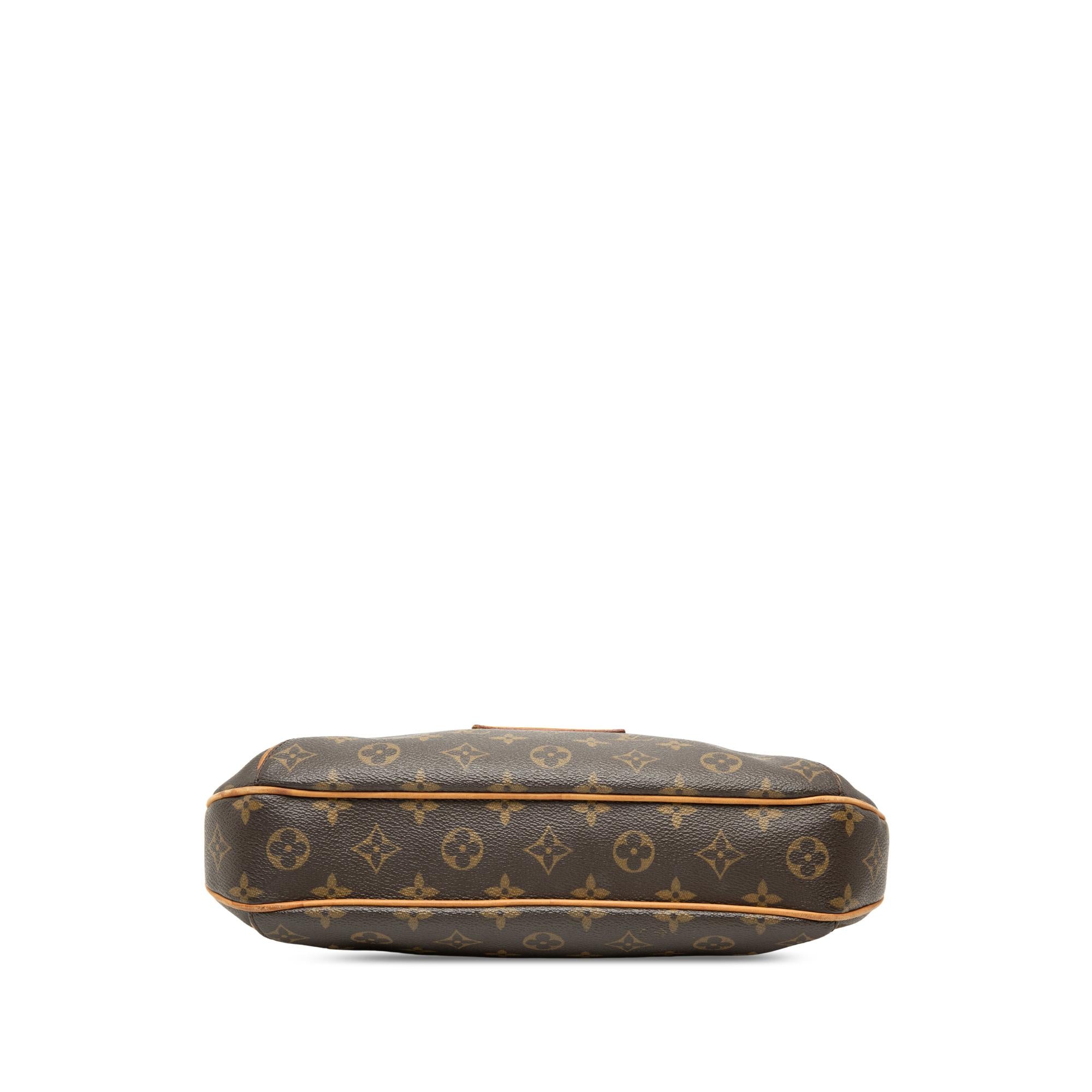 Louis Vuitton Monogram Thames PM