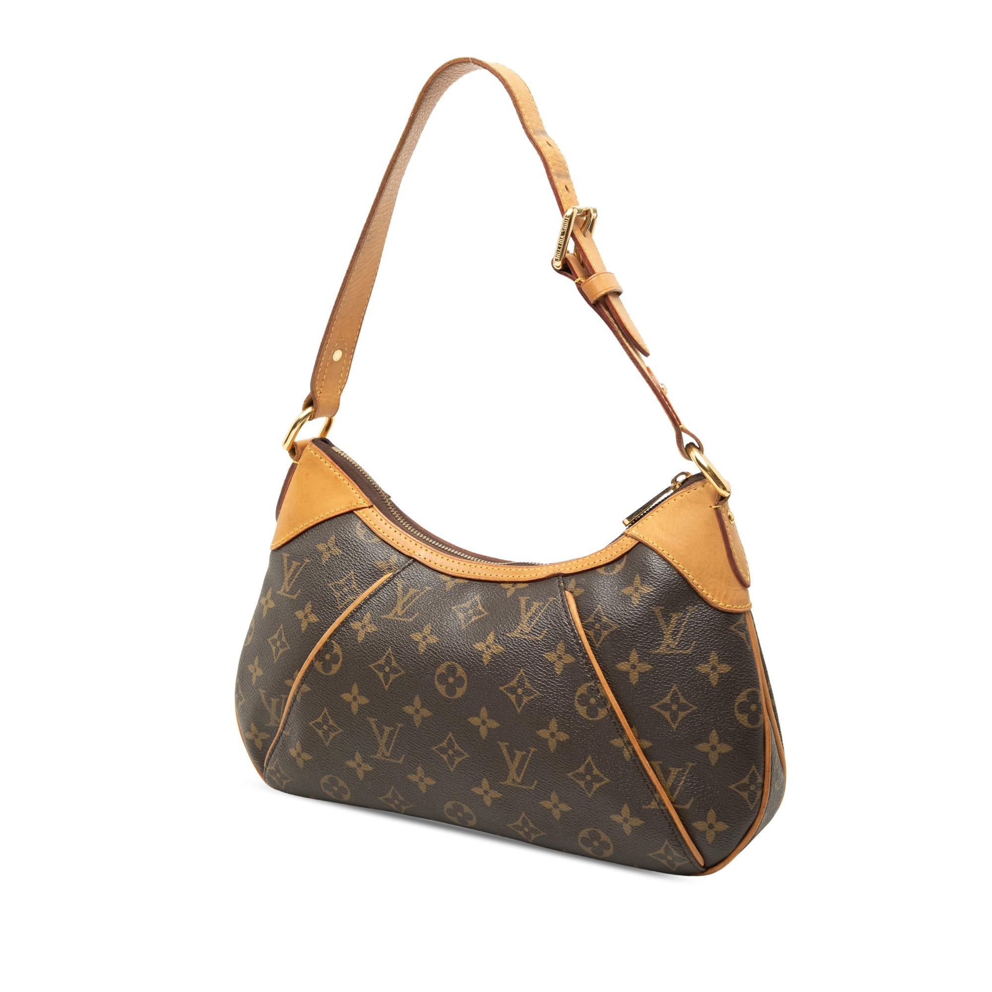Louis Vuitton Monogram Thames PM