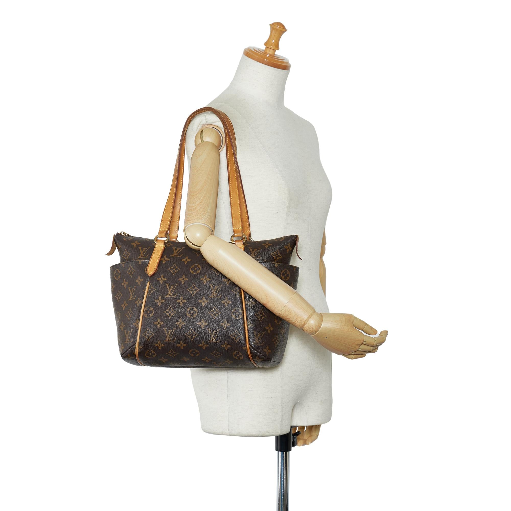 Louis Vuitton Monogram Totally PM (SHG-4eqlea)