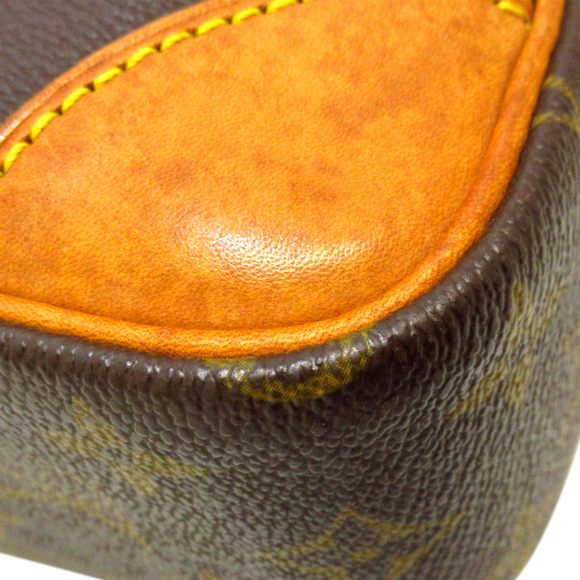 Louis Vuitton Monogram Trocadero 27 (SHG-dOfhMW)