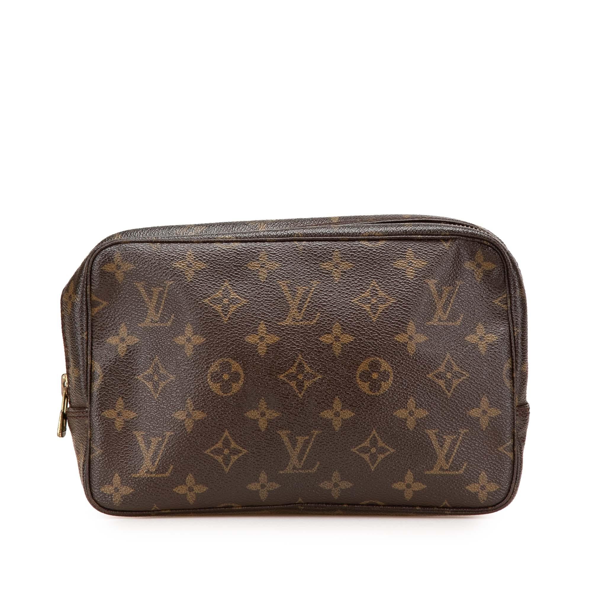 Louis Vuitton Monogram Trousse Toilette 23