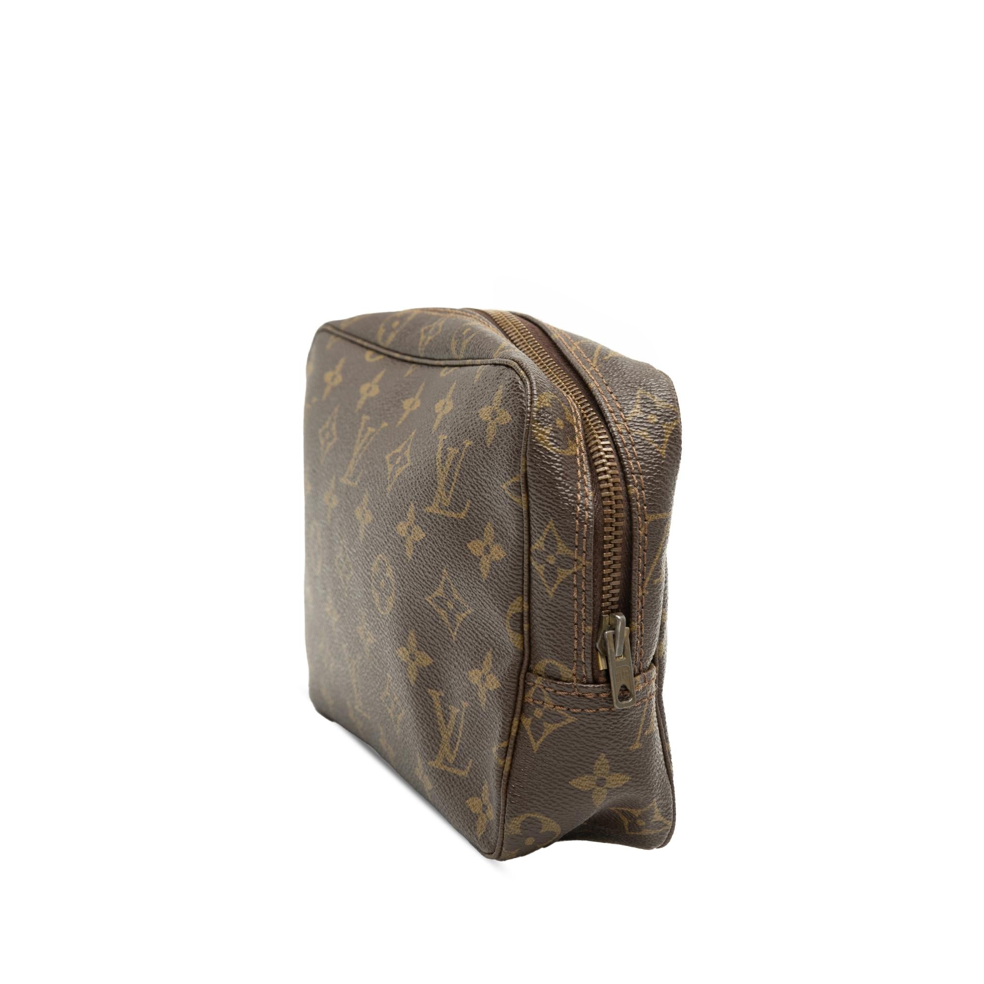 Louis Vuitton Monogram Trousse Toilette 23