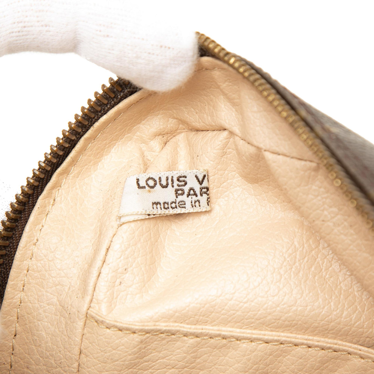 Louis Vuitton Monogram Trousse Toilette 23