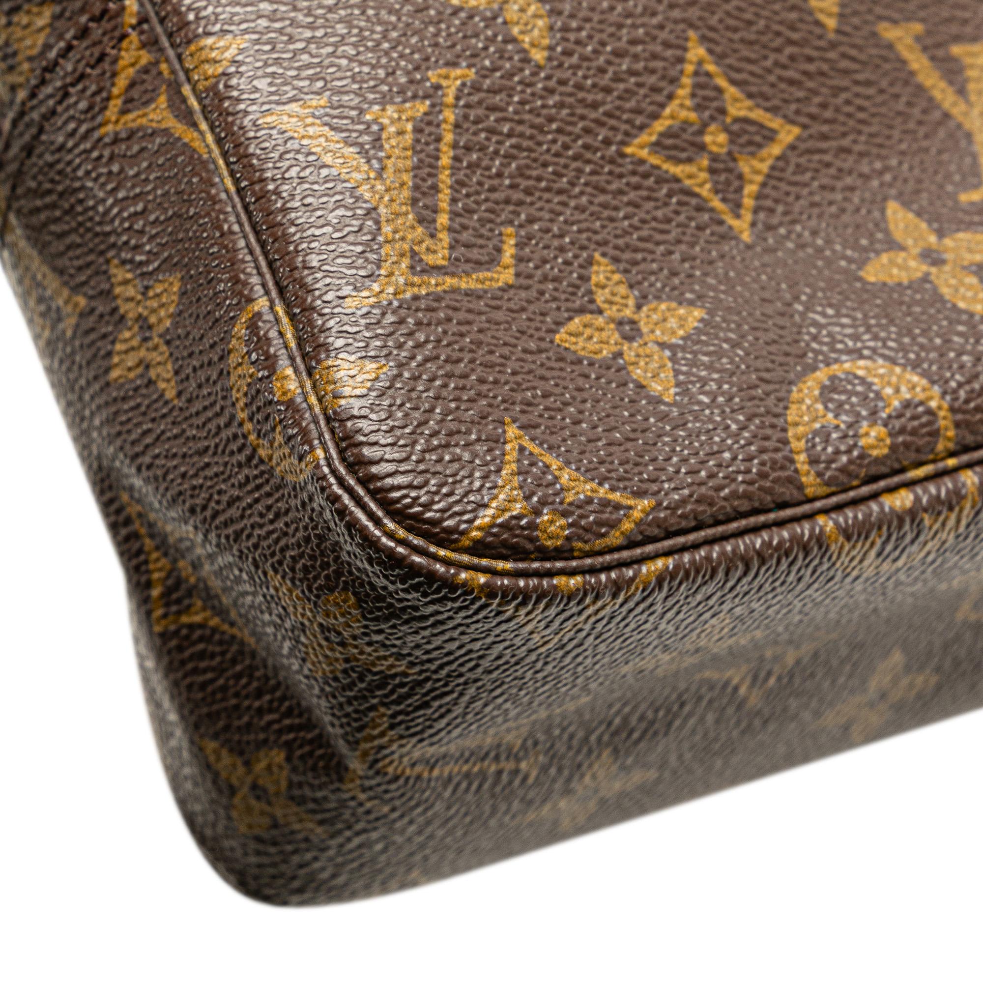 Louis Vuitton Monogram Trousse Toilette 28