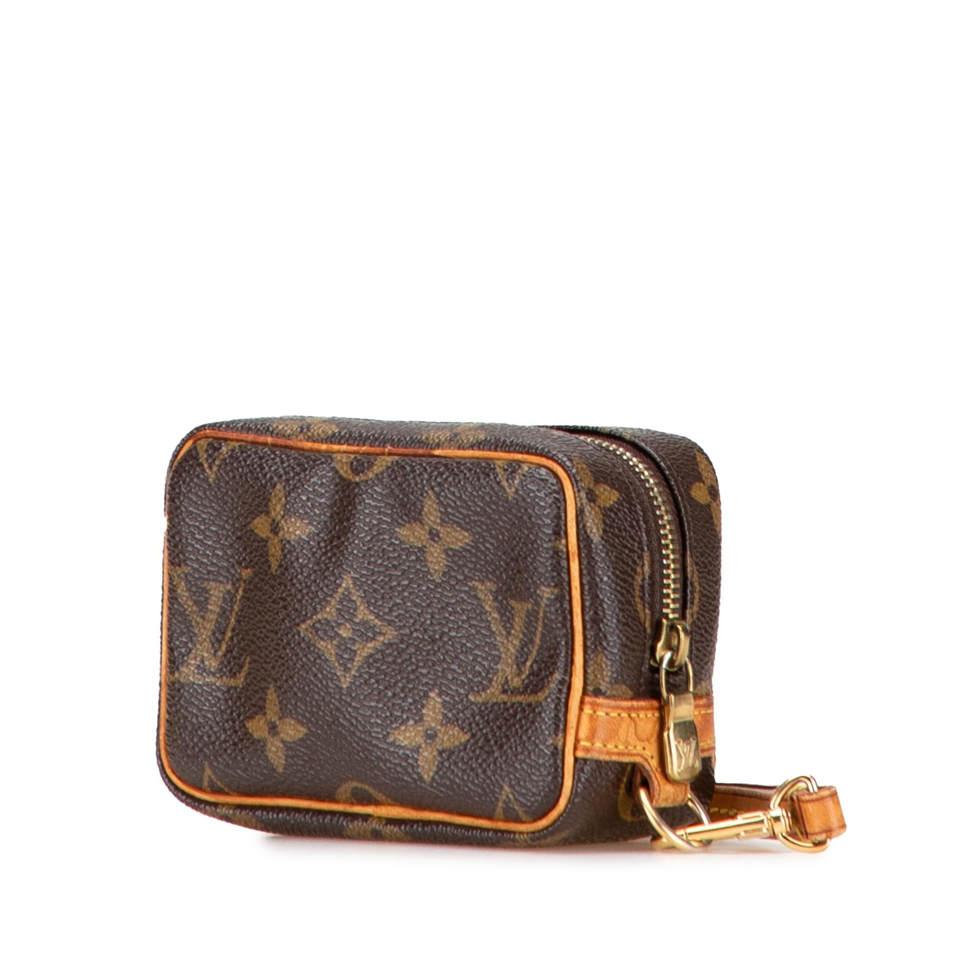 Louis Vuitton Monogram Trousse Wapity