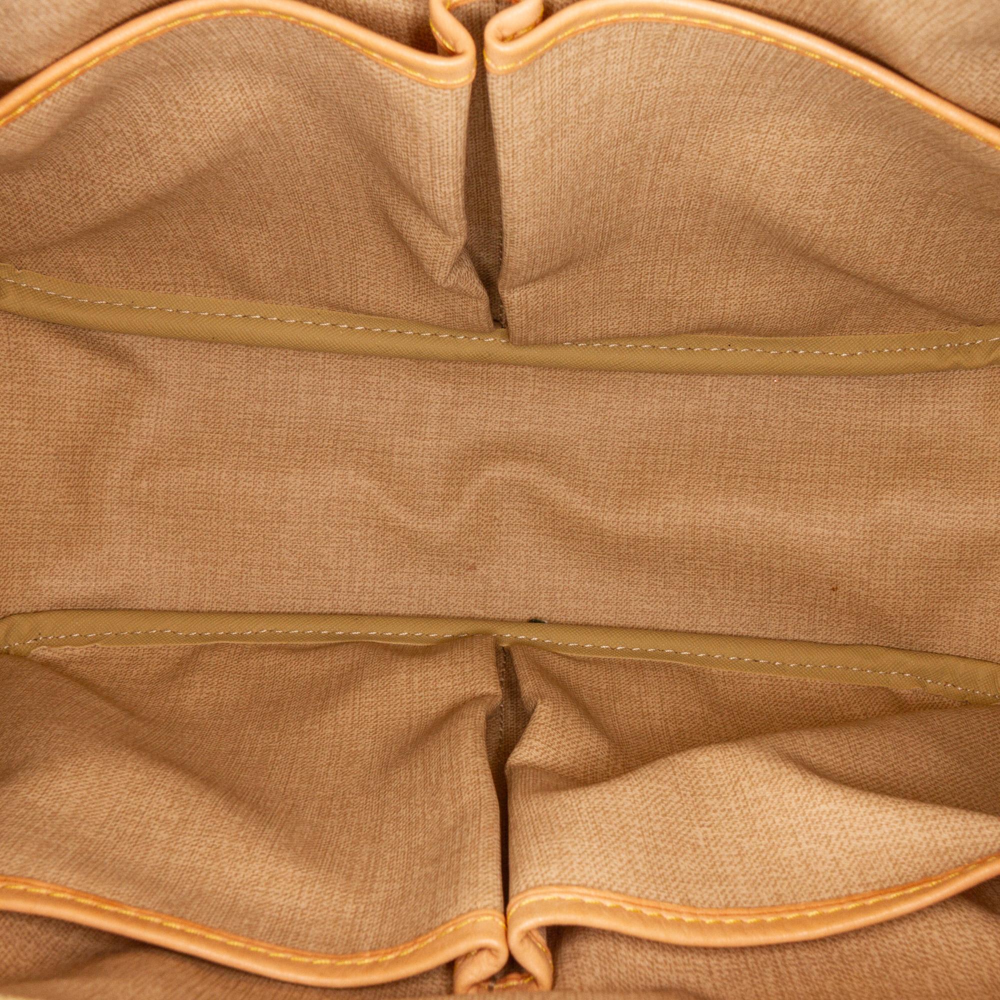 Louis Vuitton Monogram Trouville (SHG-aQBfgP)