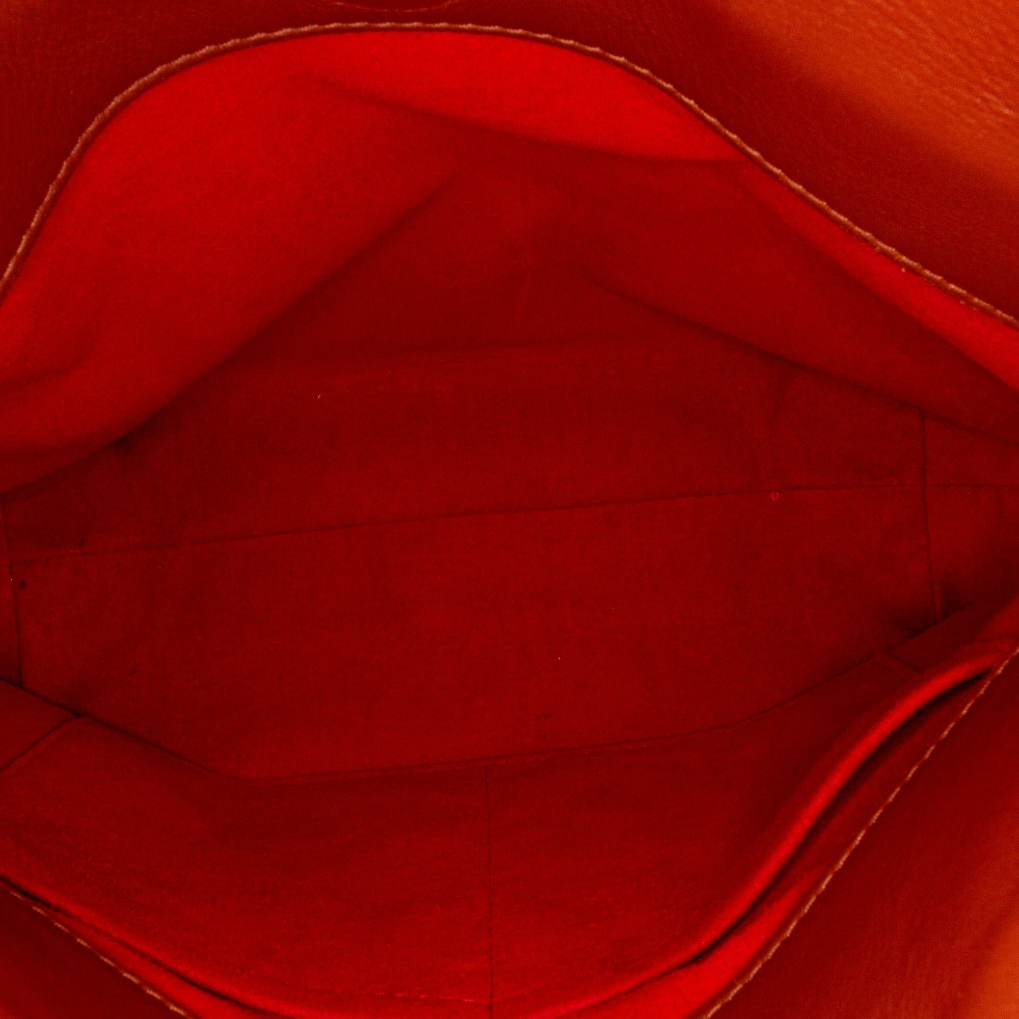 Louis Vuitton Monogram Tuileries Besace (SHG-37690)