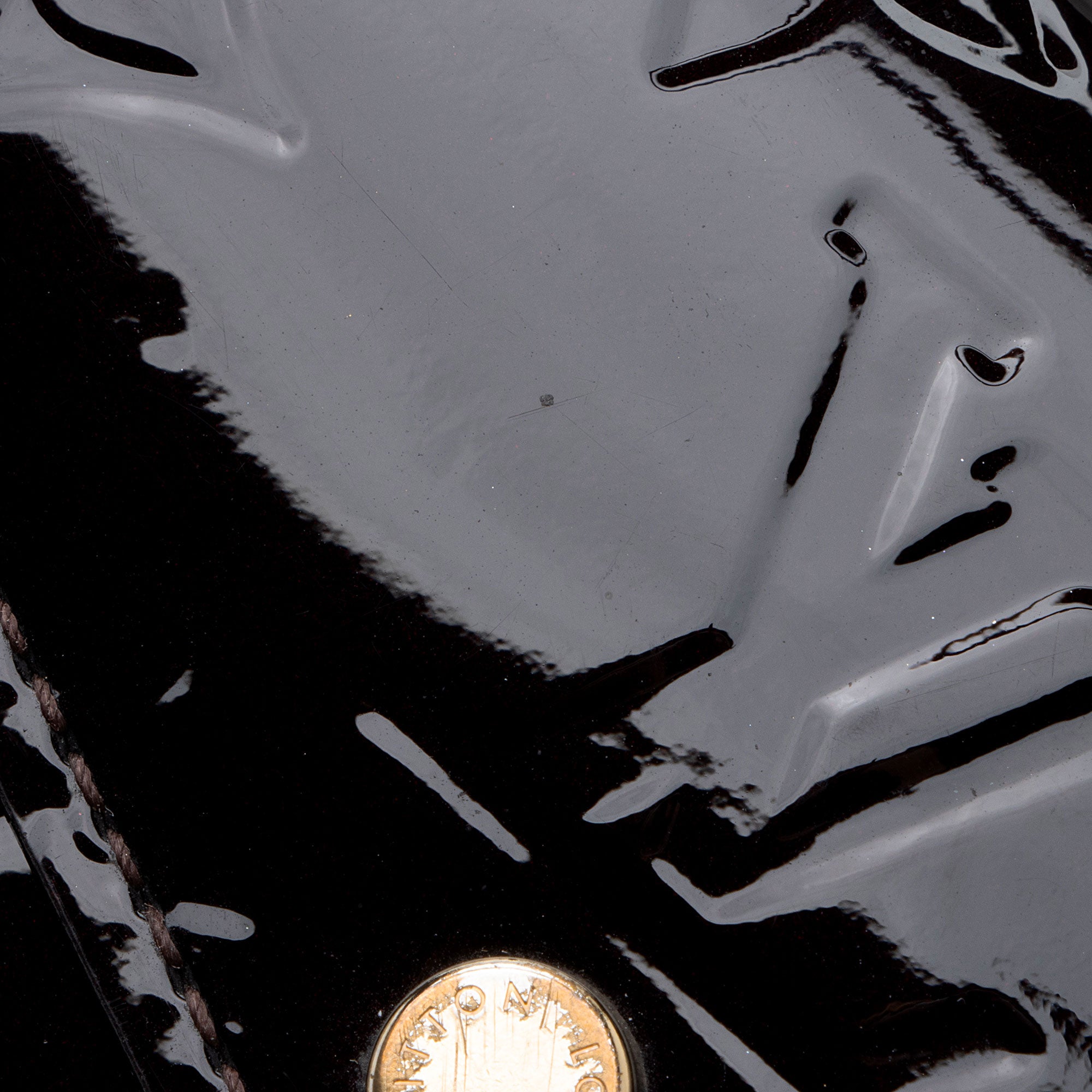 Louis Vuitton Monogram Vernis 6 Key Holder (SHF-BG19ex)