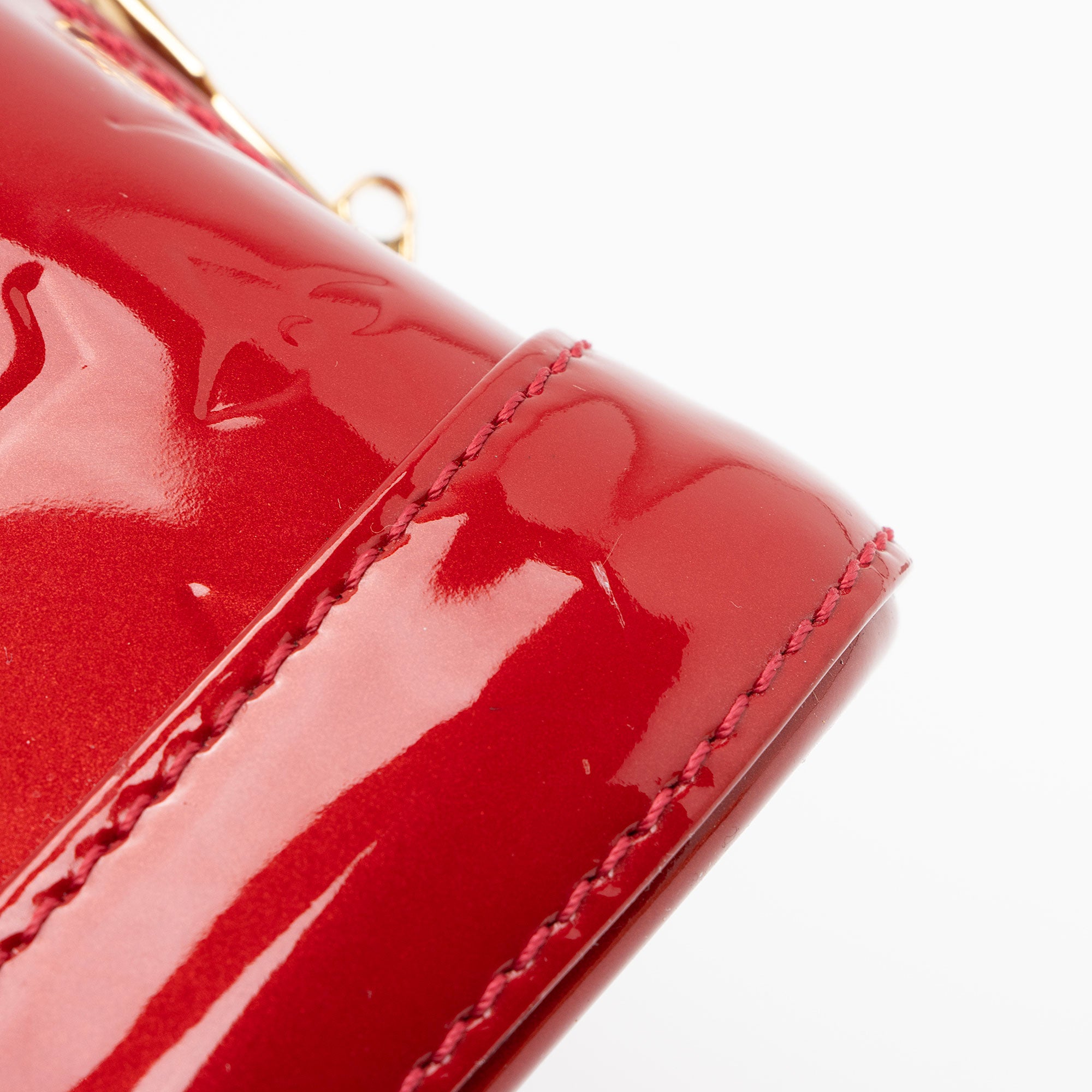 Louis Vuitton Monogram Vernis Alma BB Satchel (SHF-vVmwfj)