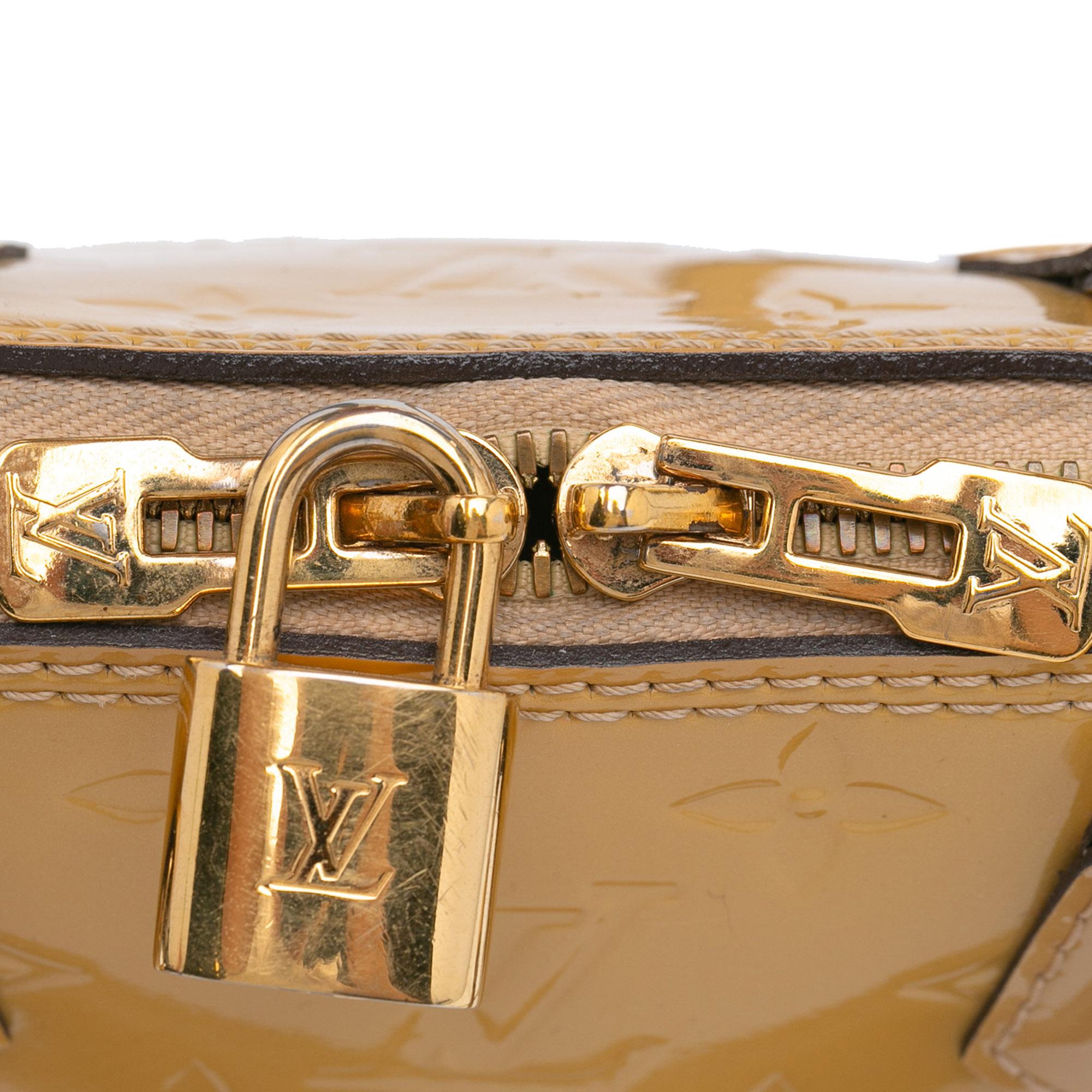 Louis Vuitton Monogram Vernis Alma BB (SHG-ToqnTG)