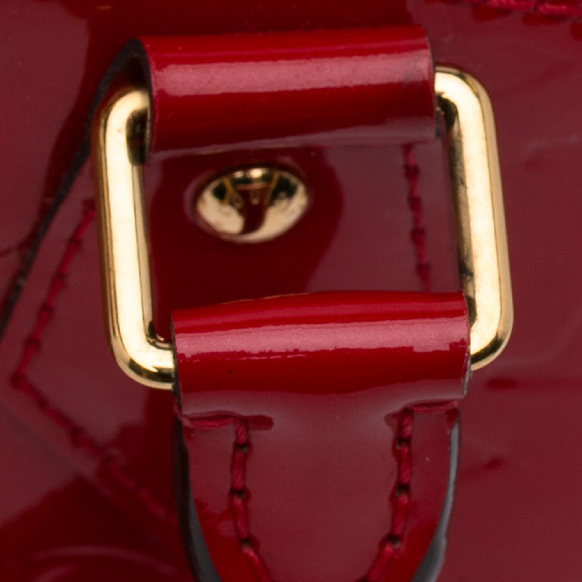 Louis Vuitton Monogram Vernis Alma BB (SHG-xf6DQV)