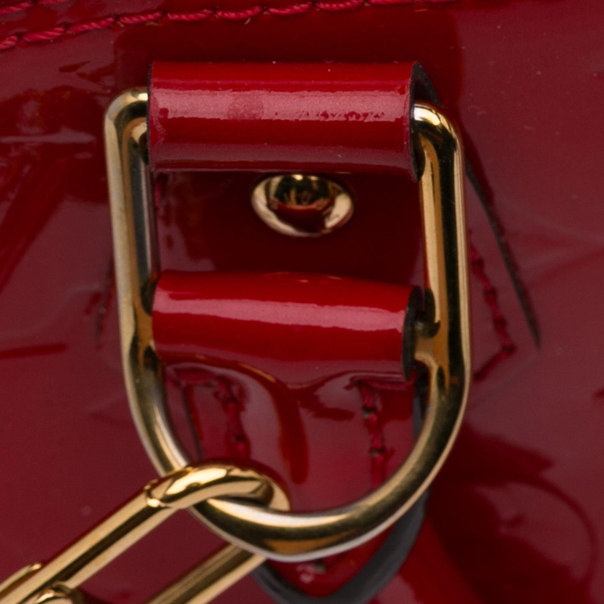 Louis Vuitton Monogram Vernis Alma BB (SHG-xf6DQV)