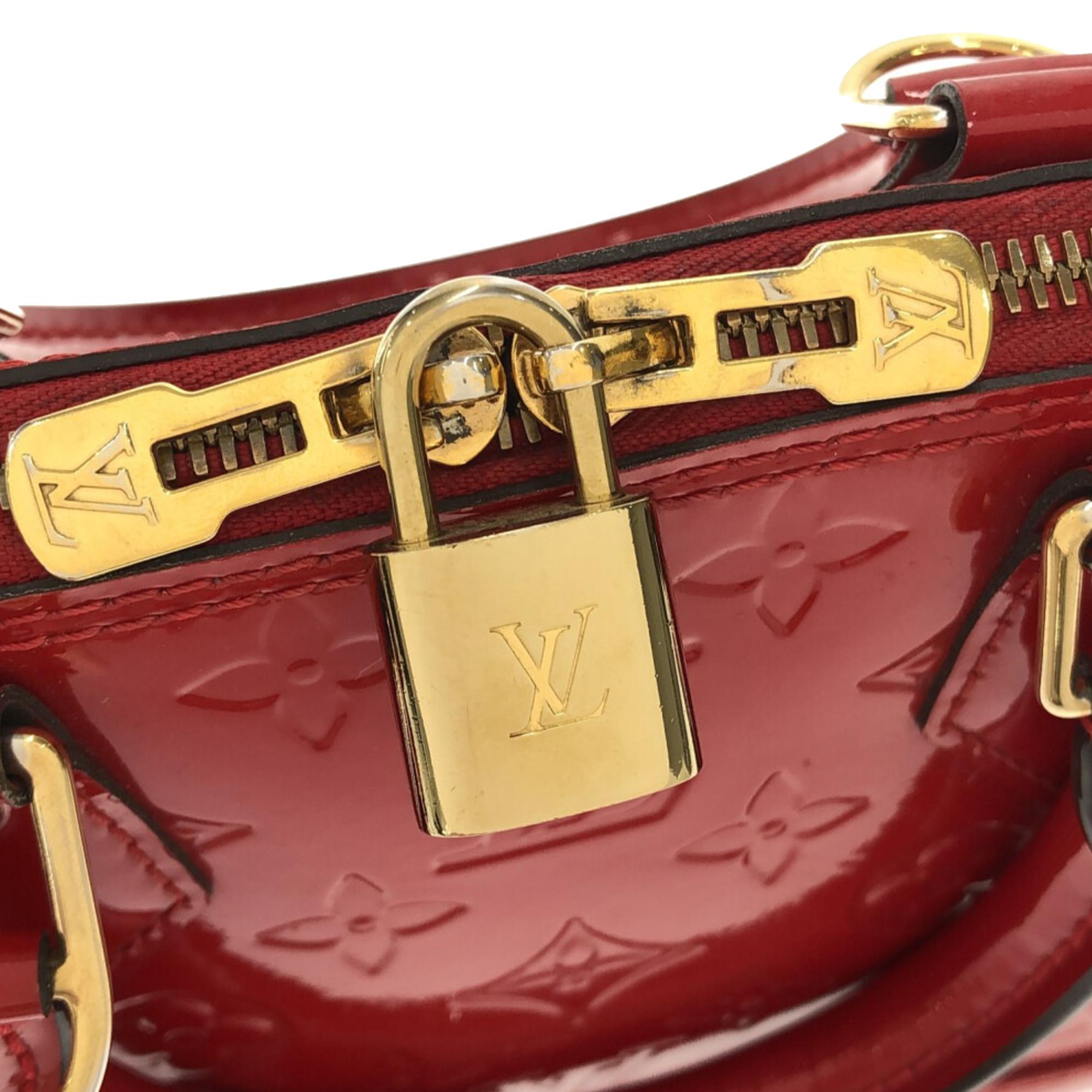 Louis Vuitton Monogram Vernis Alma BB (SHG-dJprRU)
