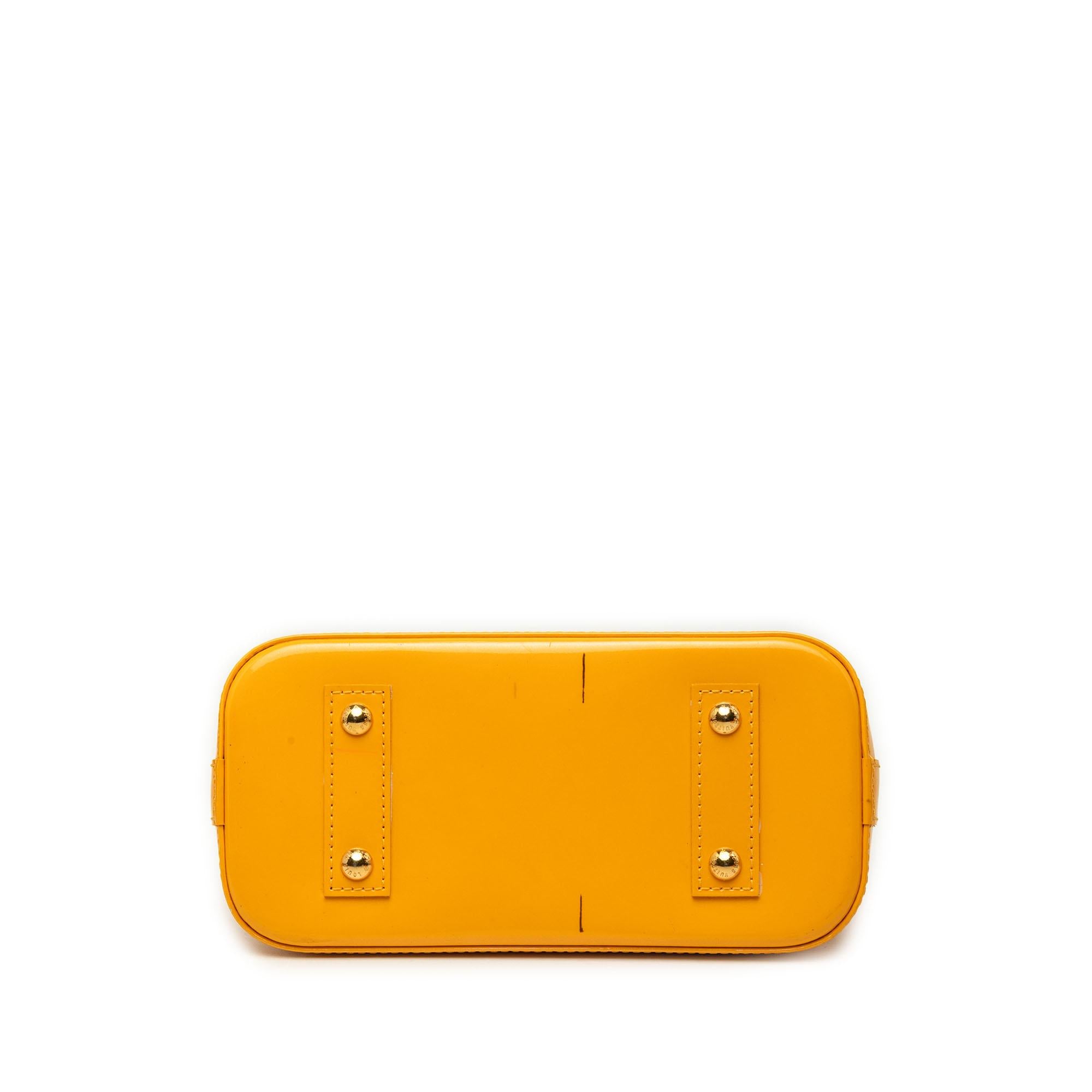 Louis Vuitton Monogram Vernis Alma BB