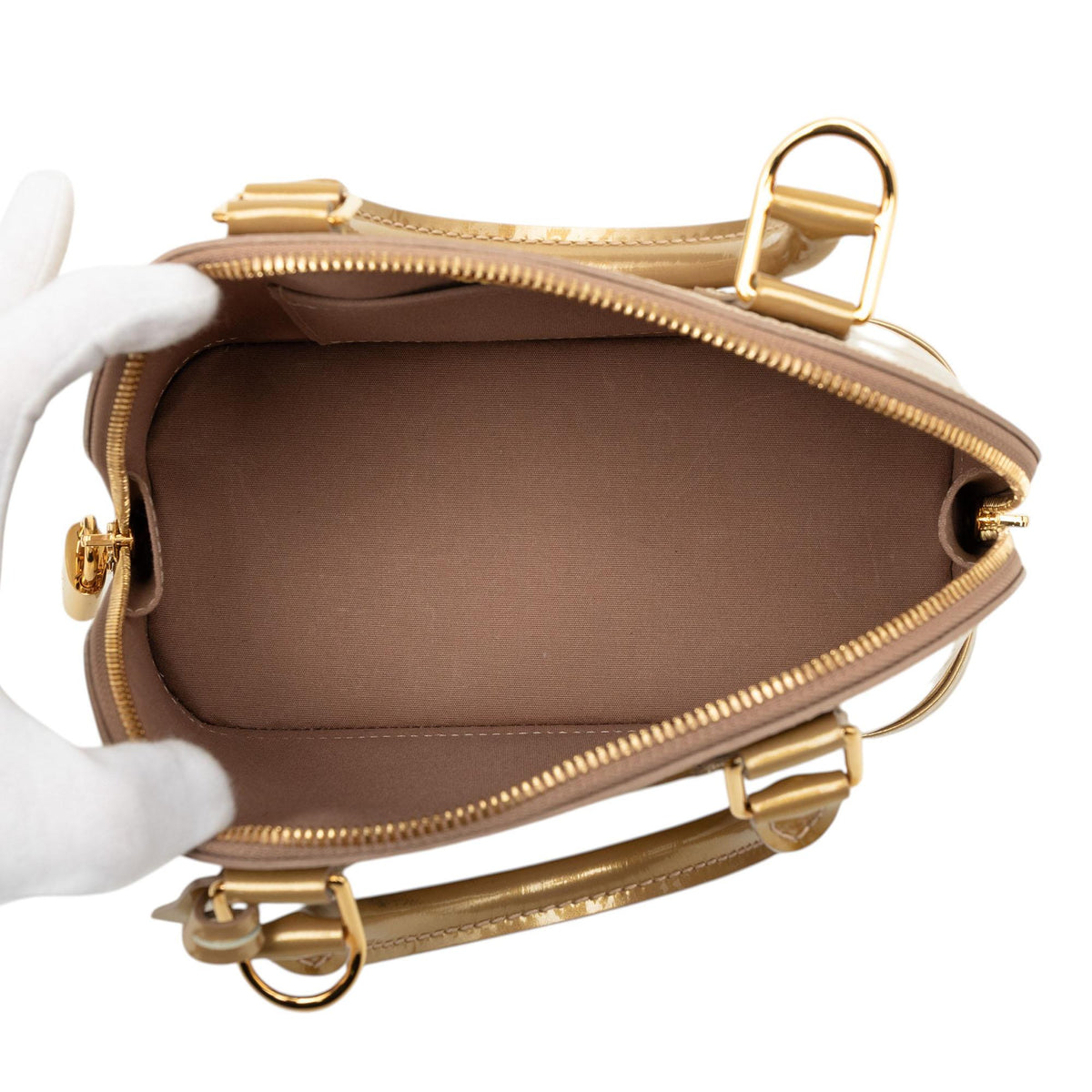 Louis Vuitton Monogram Vernis Alma BB