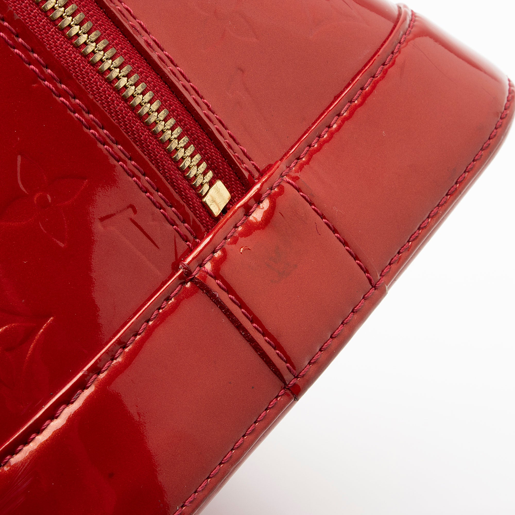 Louis Vuitton Monogram Vernis Alma GM Satchel (SHF-7bvjjk)