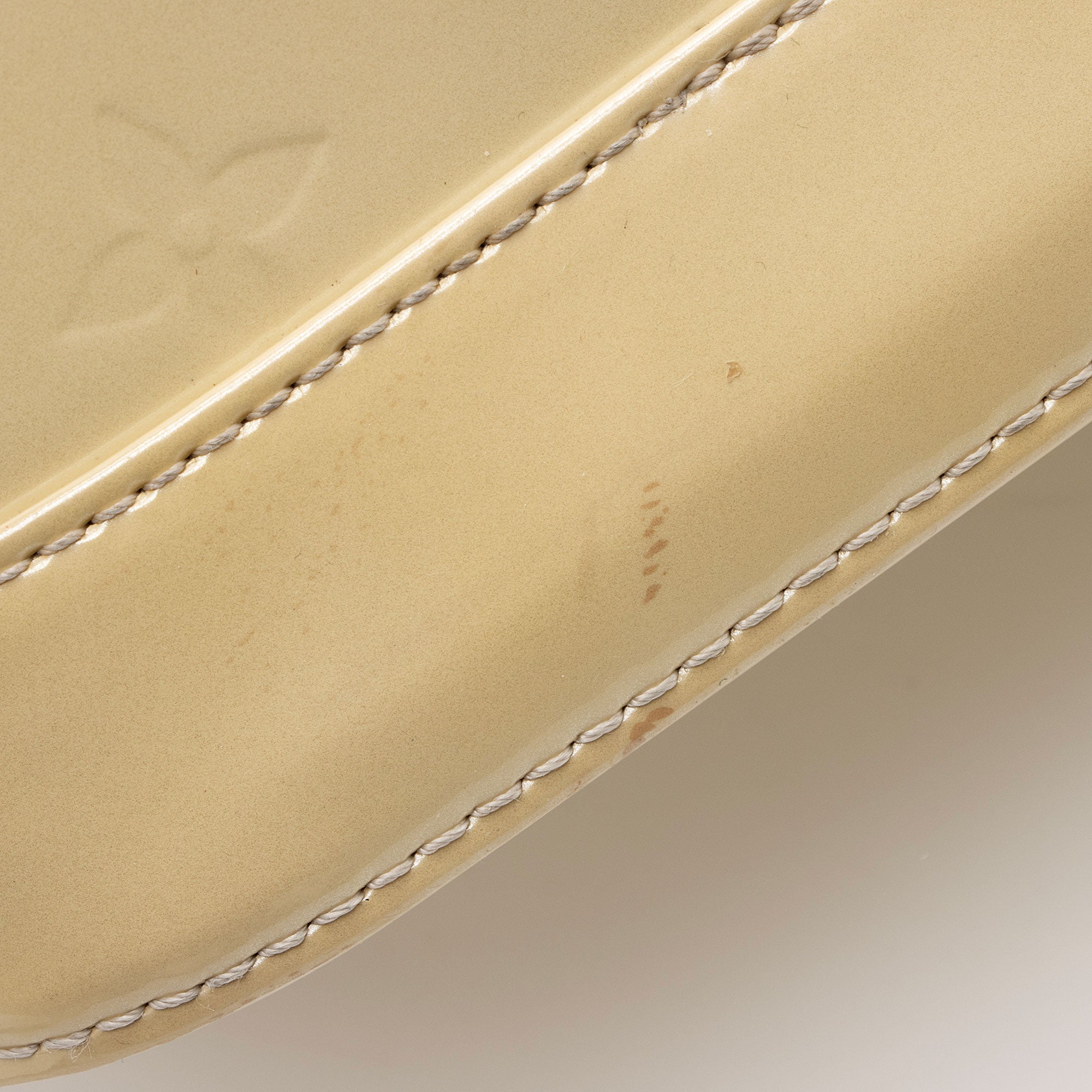 Louis Vuitton Monogram Vernis Alma GM Satchel