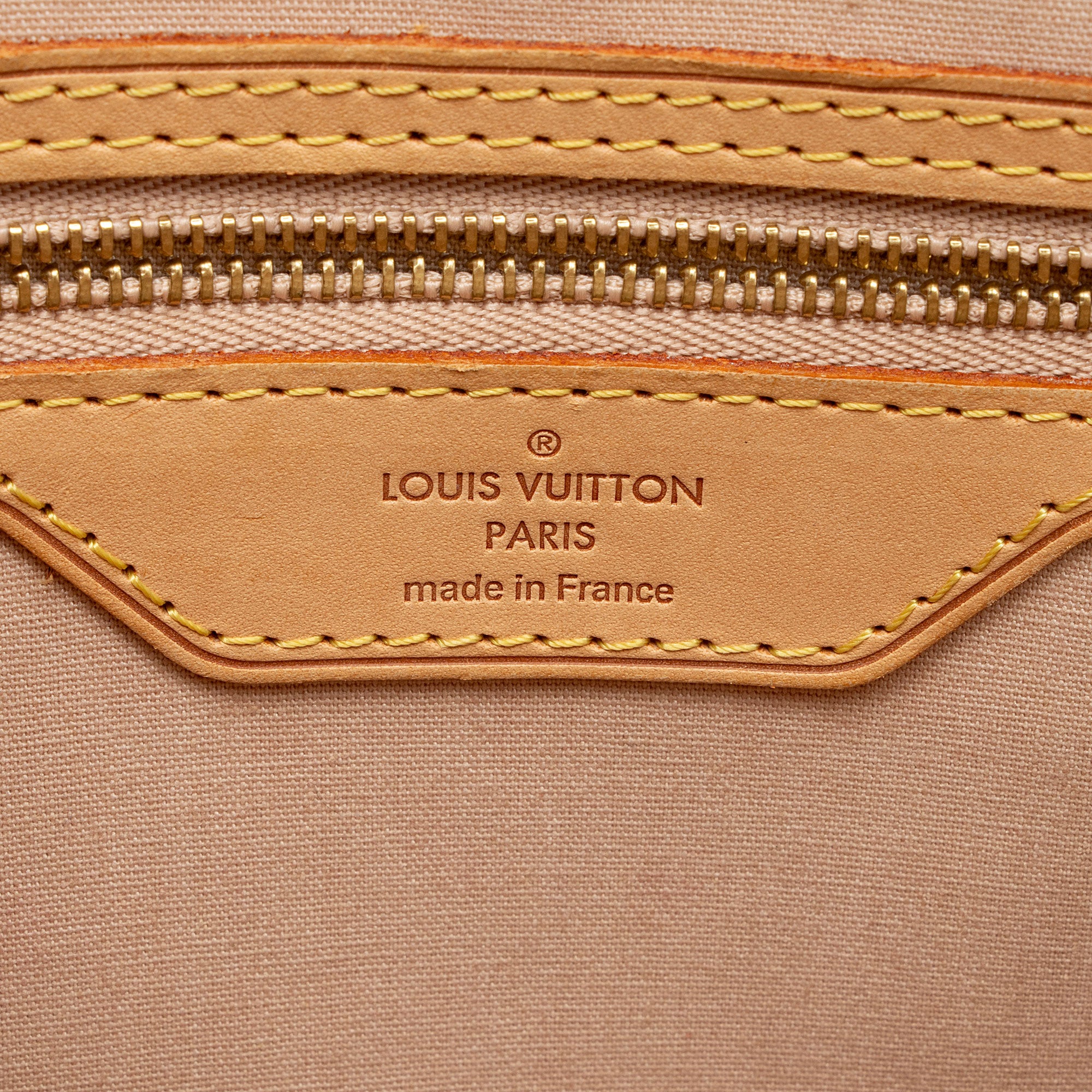 Louis Vuitton Monogram Vernis Brea GM Satchel (SHF-u6q60W)